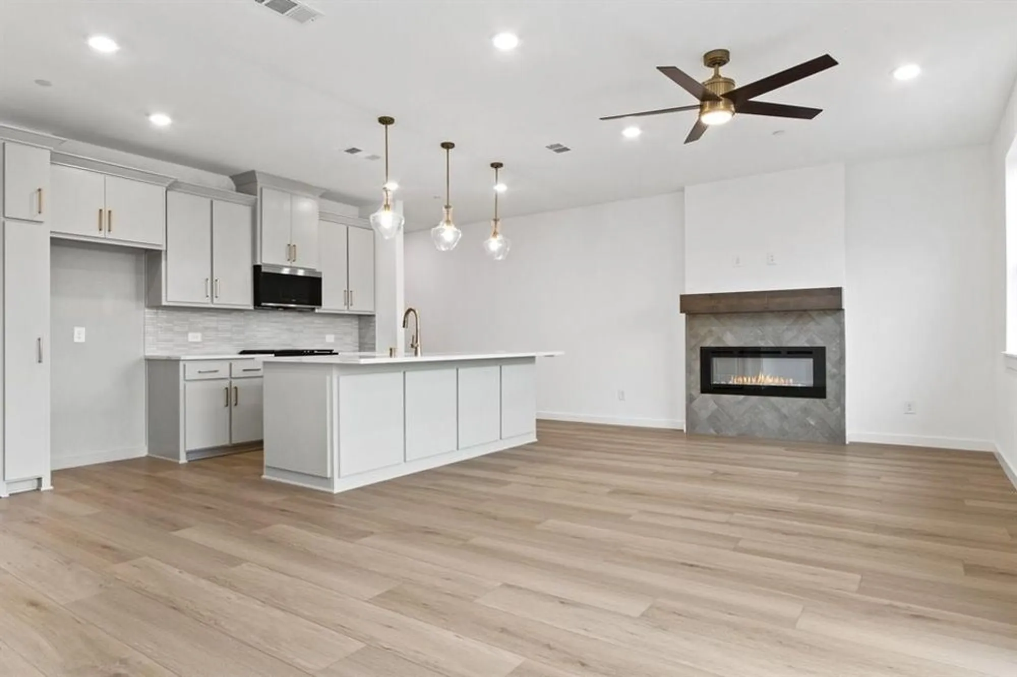 Property Slideshow image 3 of 27 | 723 tower rd, Wylie, TX, 75098