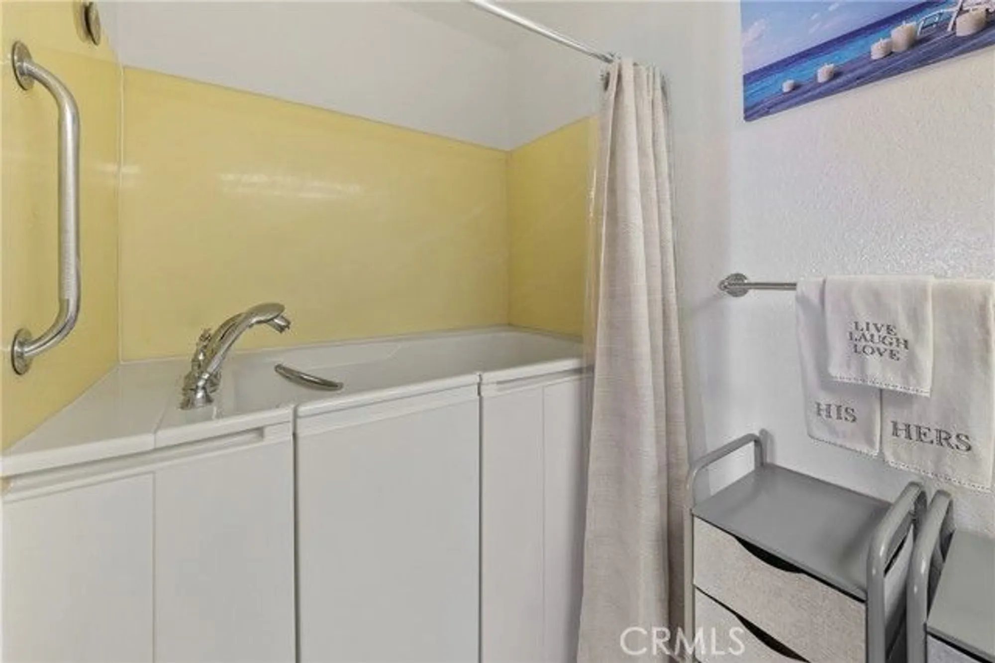 Property Slideshow image 8 of 22 | 13601 del monte dr 73, Seal Beach, CA, 90740