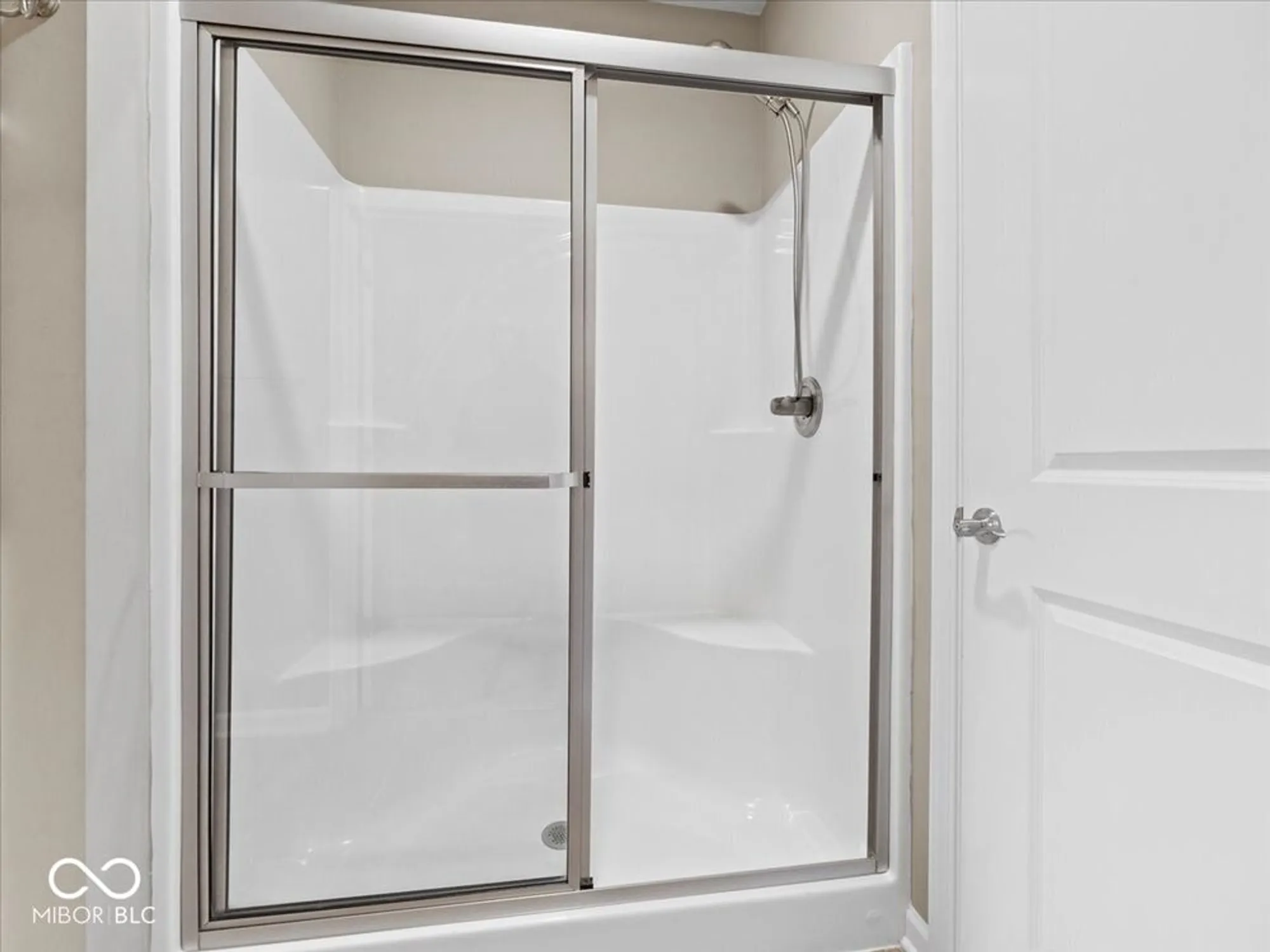 Property Slideshow image 25 of 38 | 8750 twain ln, Indianapolis, IN, 46239