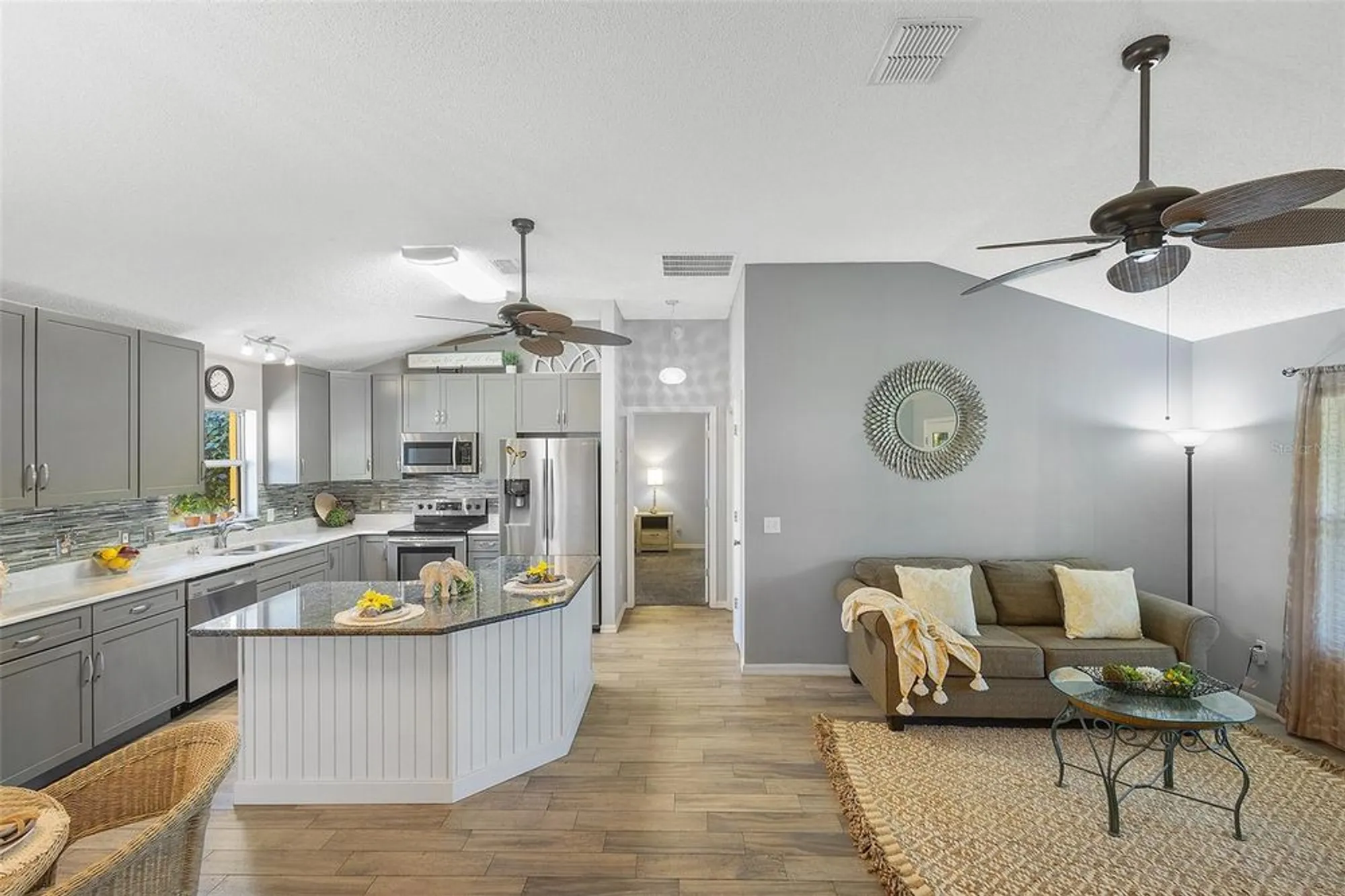 Property Slideshow image 7 of 38 | 2109 suarez ct, The Villages, FL, 32159