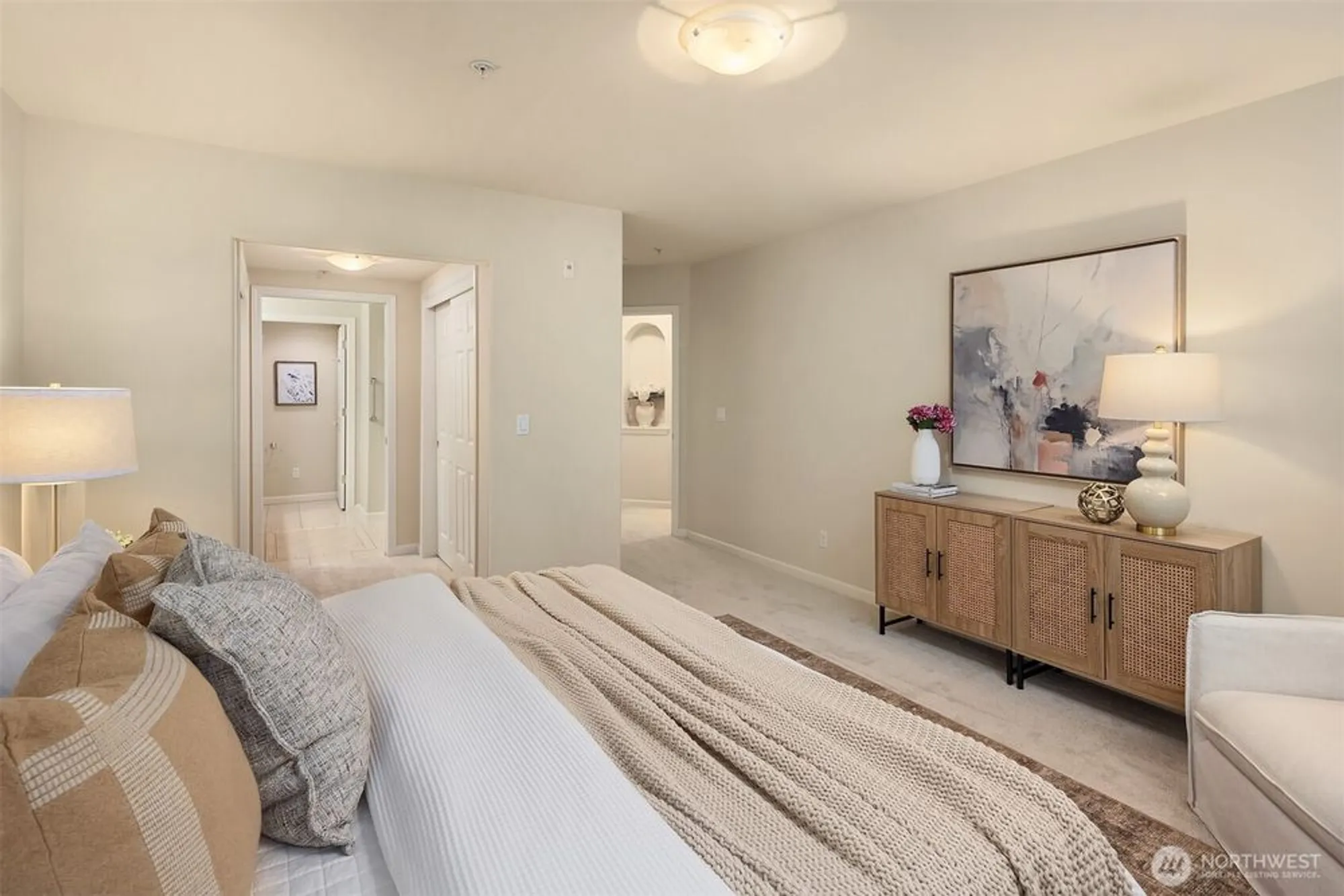 Property Slideshow image 21 of 40 | 4535 providence point pl 103, Issaquah, WA, 98029