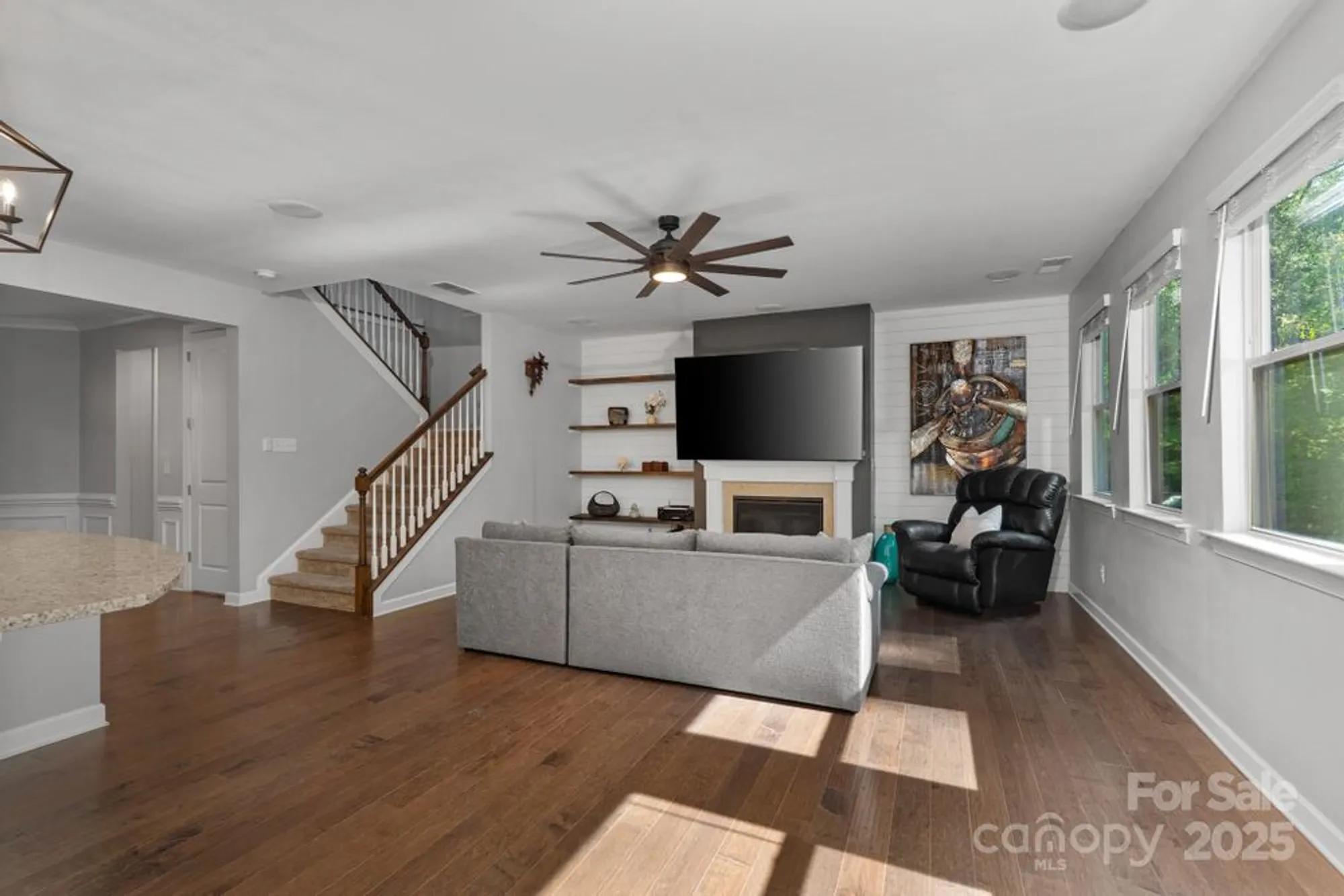 Property Slideshow image 13 of 48 | 4946 norman park pl, Lake Wylie, SC, 29710