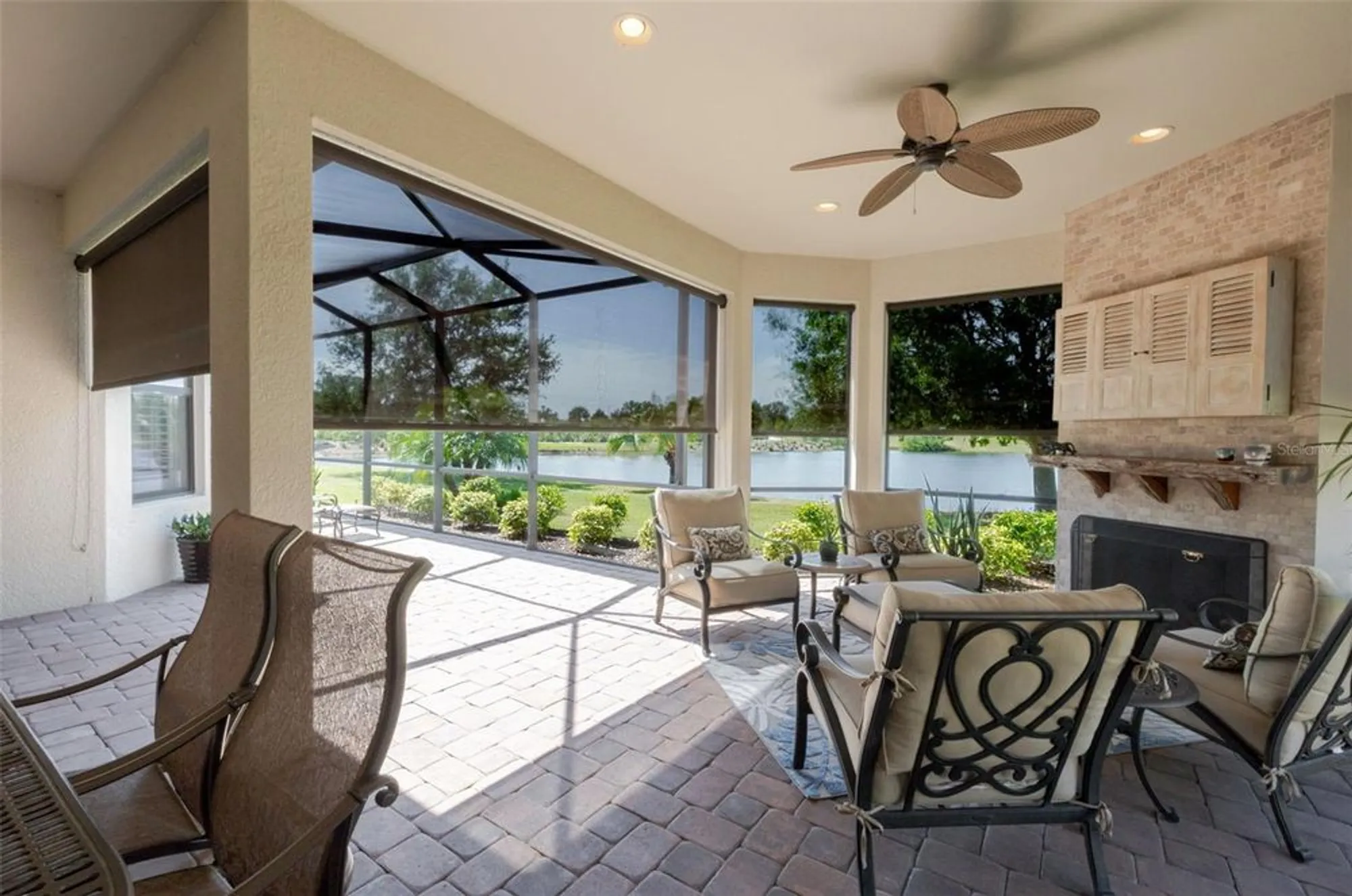 Property Slideshow image 9 of 85 | 12740 del corso loop, Lakewood Ranch, FL, 34211