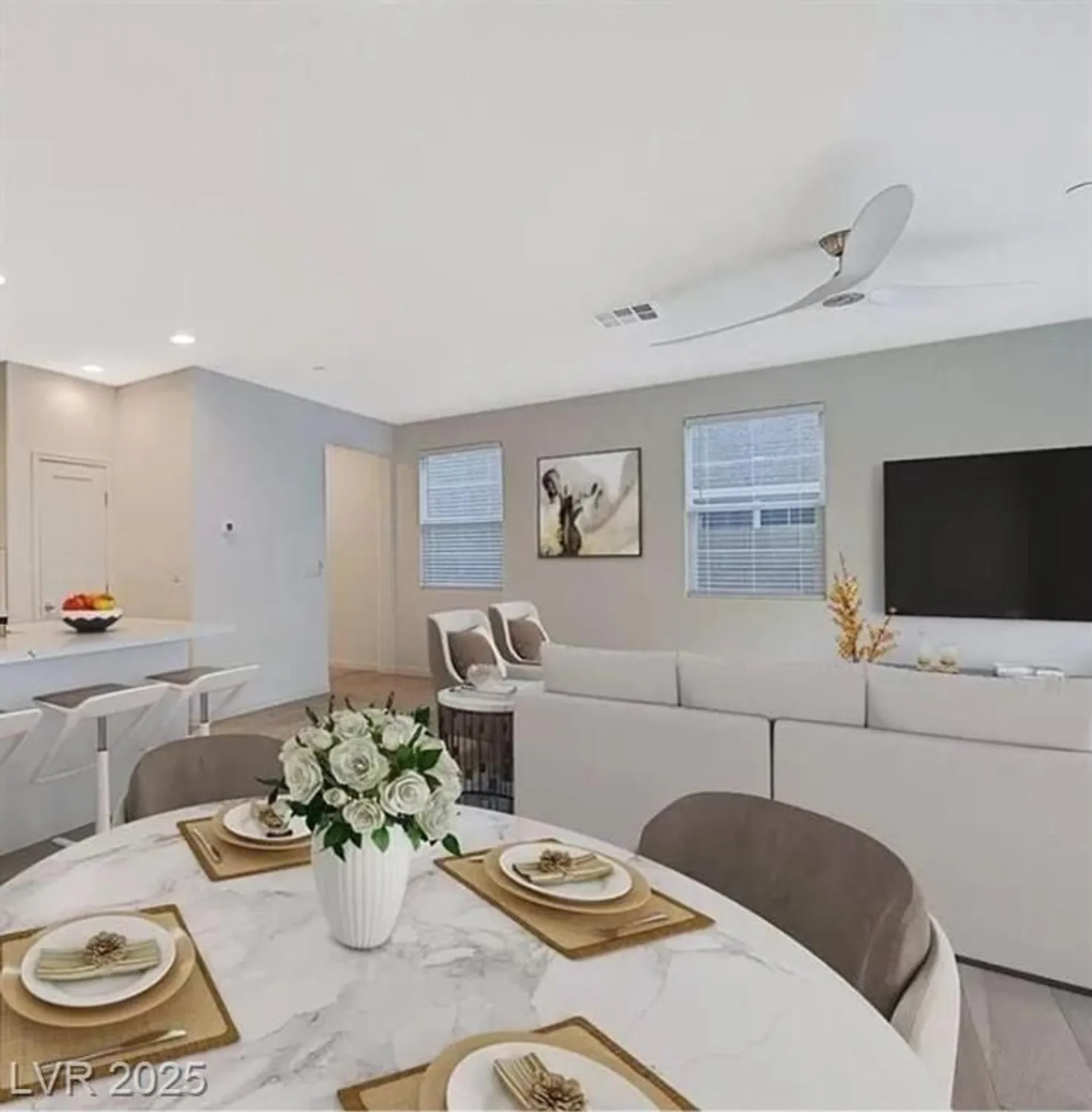 Property Slideshow image 10 of 20 | 31 castleton tower ct, Henderson, NV, 89011