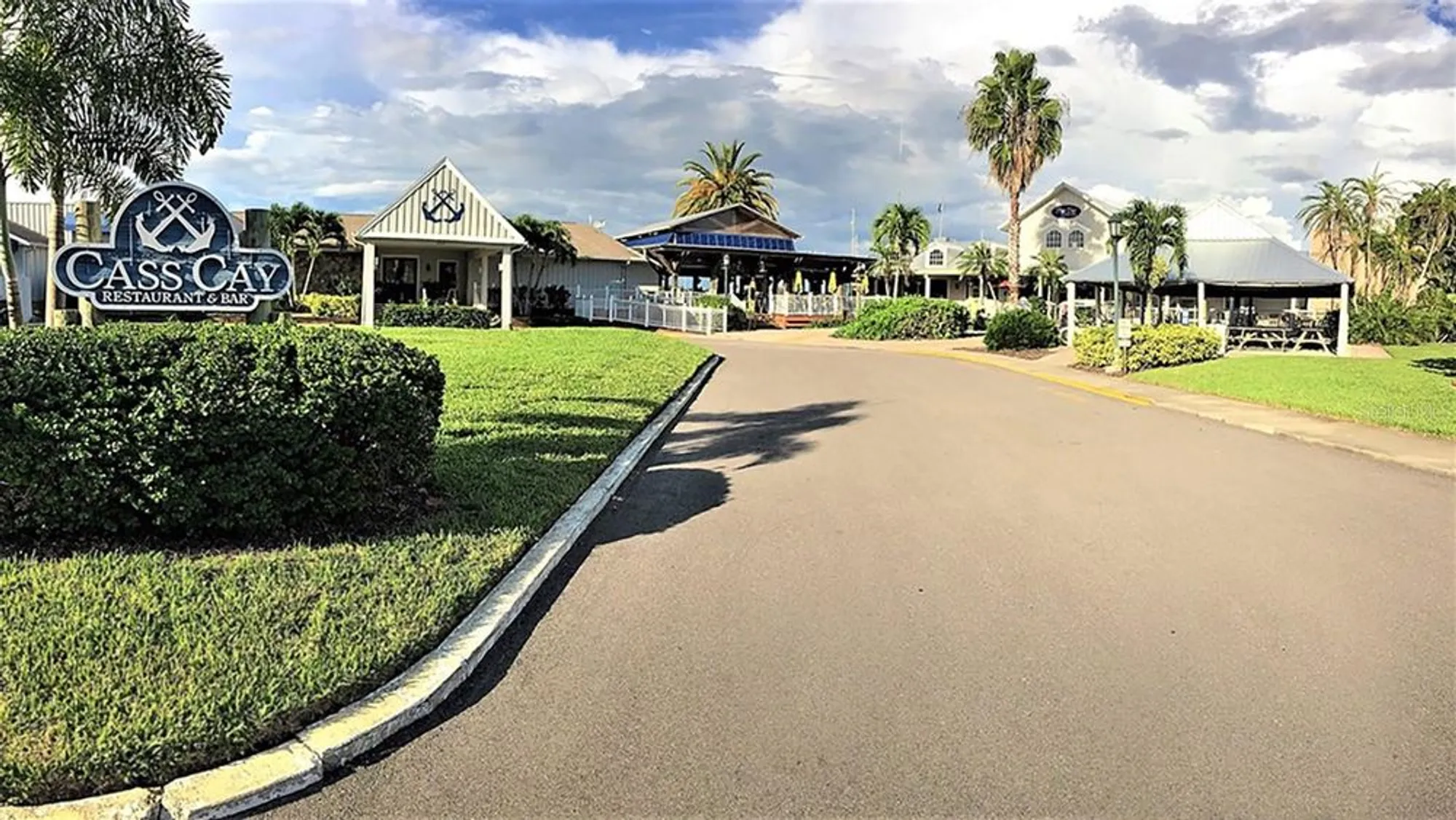 Property Slideshow image 45 of 53 | 3313 sunset key cir 105, Punta Gorda, FL, 33955