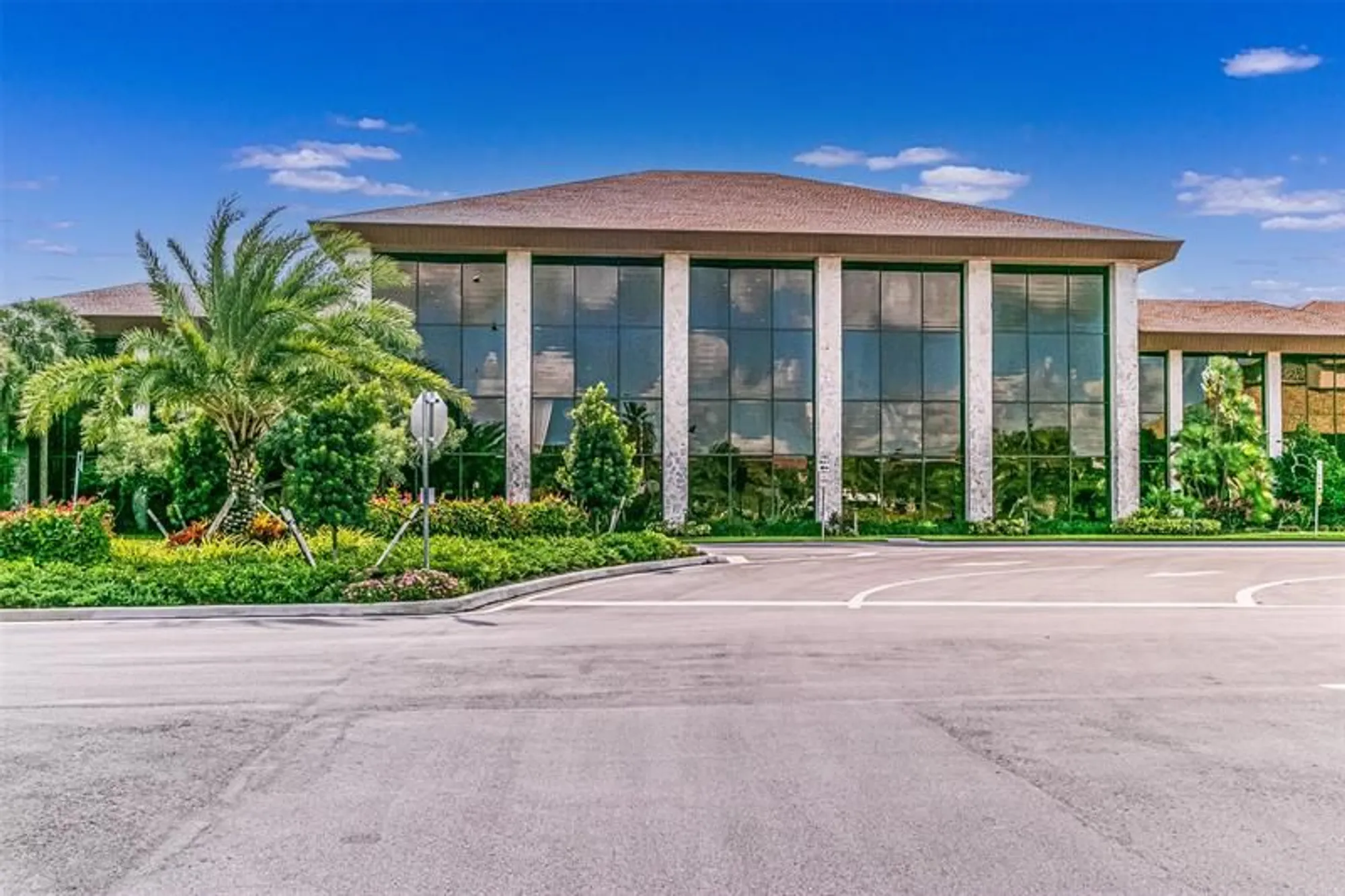 Property Slideshow image 30 of 35 | 12900 sw 13th st e403, Pembroke Pines, FL, 33027