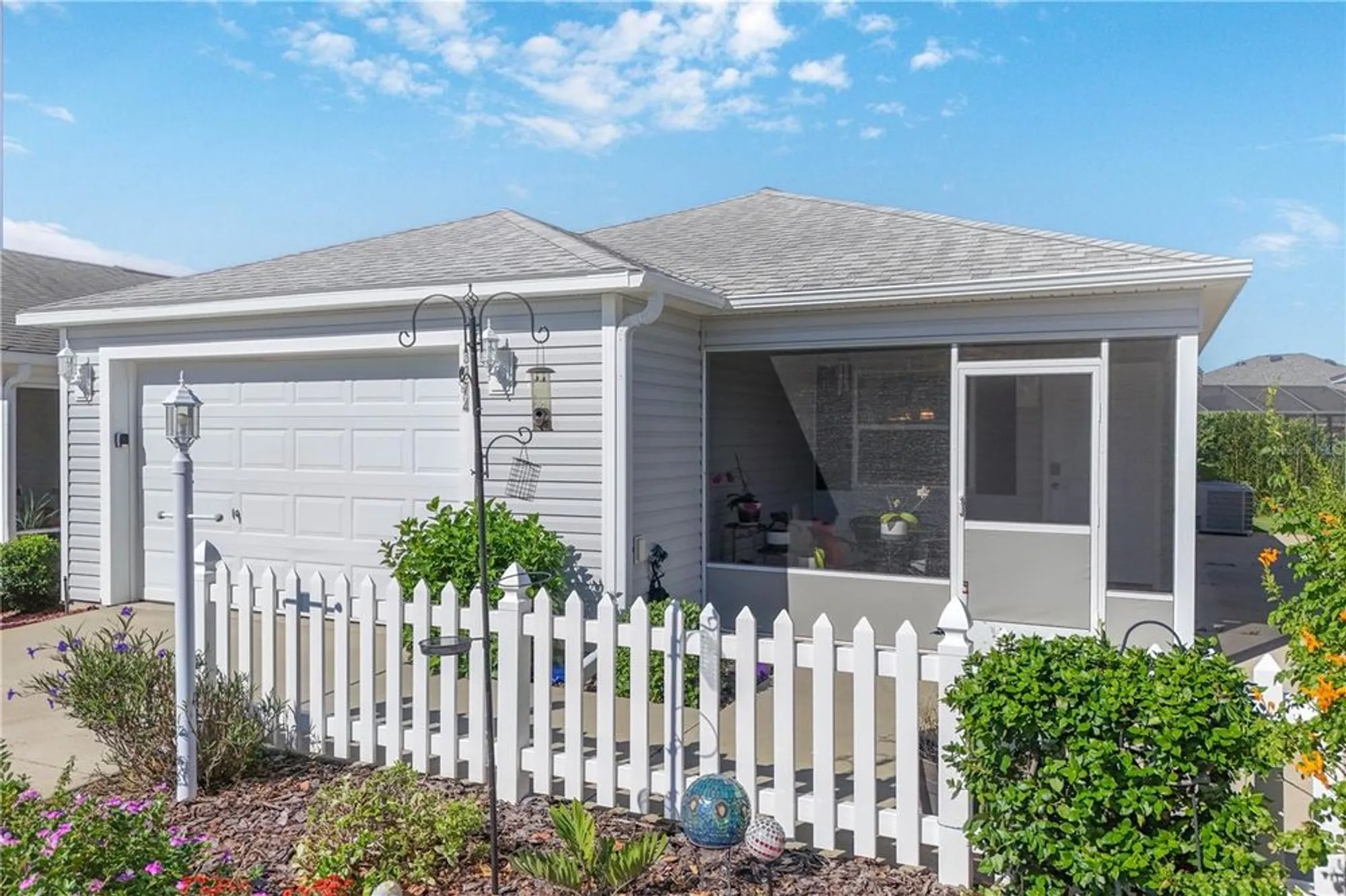 Property Slideshow image 27 of 42 | 3374 castlegate ct, The Villages, FL, 32163