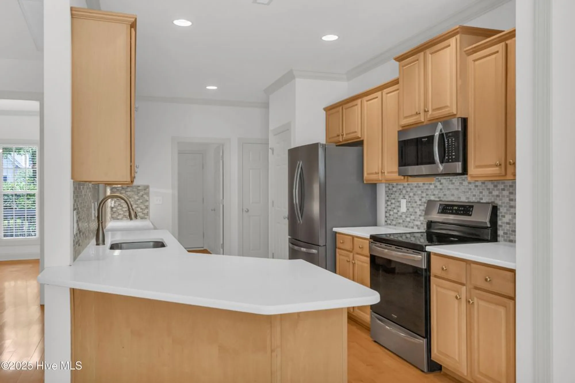 Property Slideshow image 11 of 74 | 2904 legends dr, Southport, NC, 28461