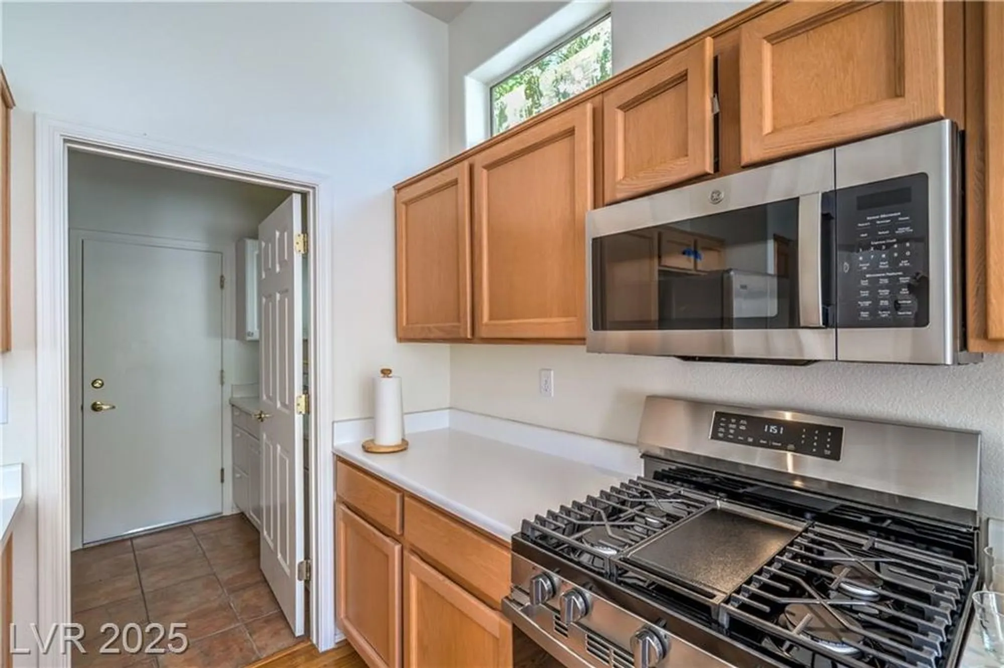 Property Slideshow image 8 of 34 | 2413 rockford st, Las Vegas, NV, 89134