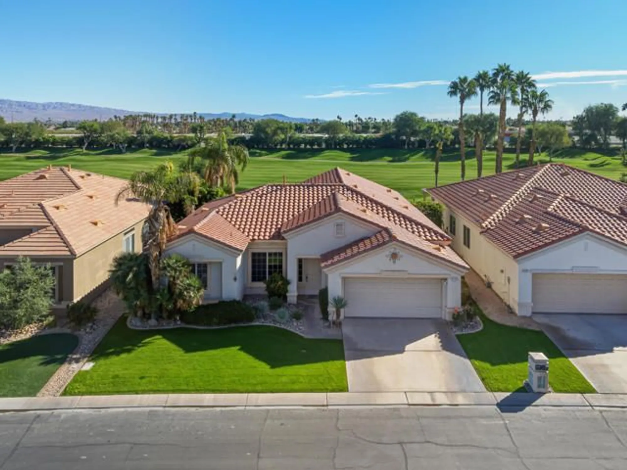Property Slideshow image 37 of 39 | 44382 royal lytham dr, Indio, CA, 92201