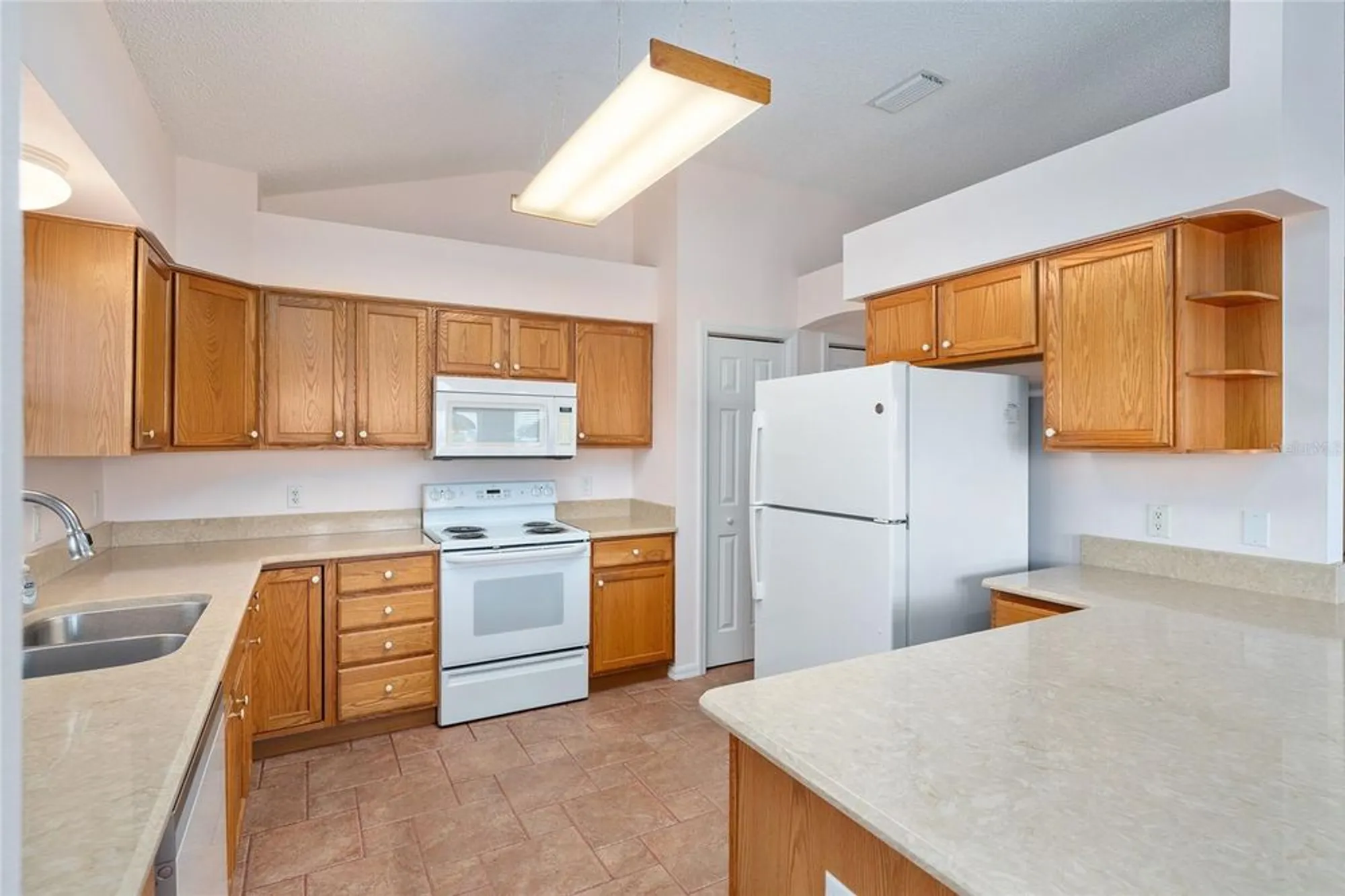 Property Slideshow image 30 of 47 | 1709 madero dr, The Villages, FL, 32159