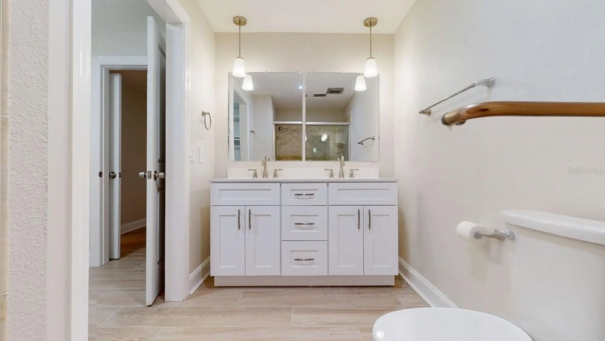 Property Slideshow image 47 of 96 | 636 boca ciega point blvd s, St Petersburg, FL, 33708