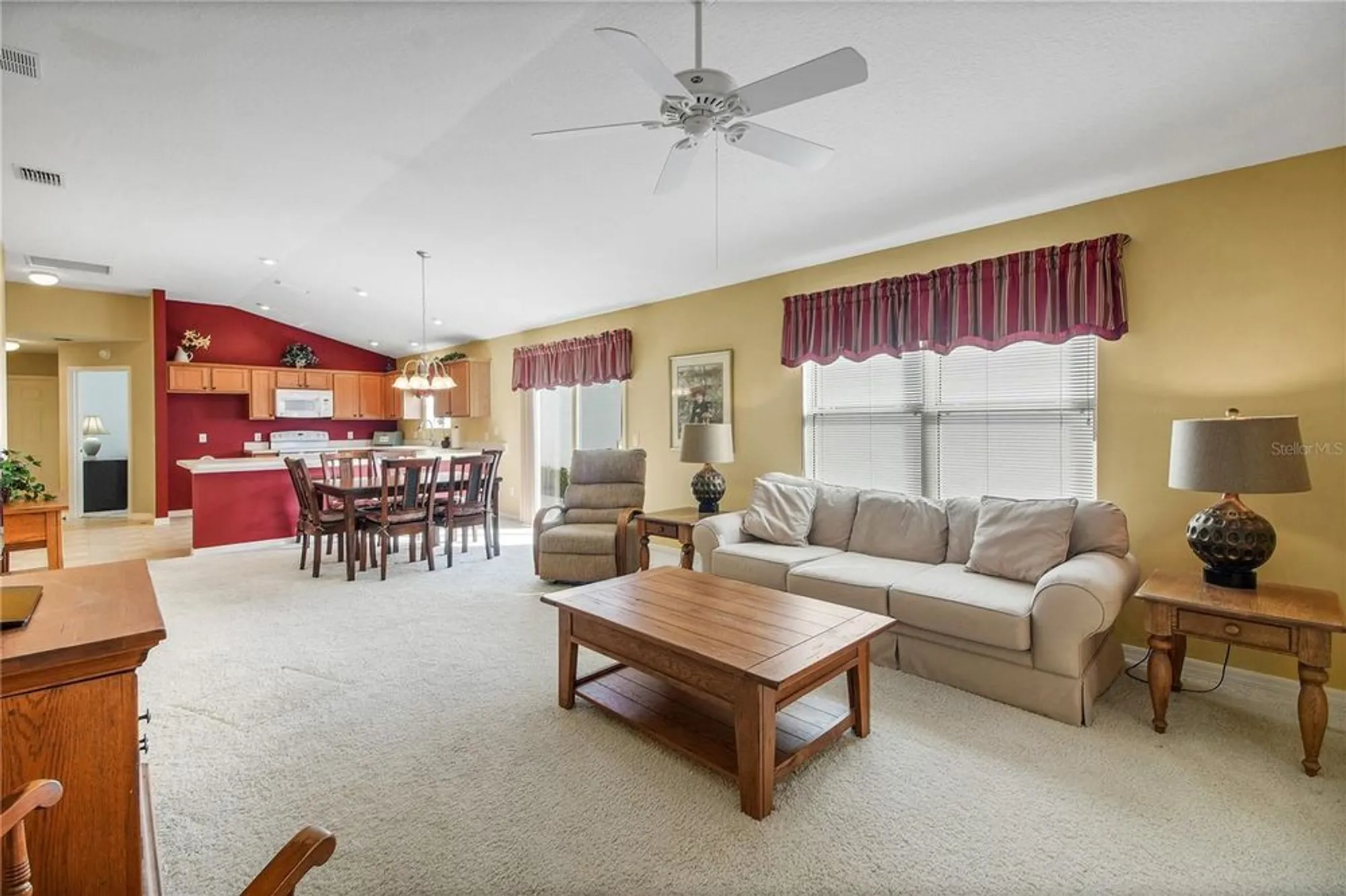 Property Slideshow image 18 of 45 | 438 grovewood pl, The Villages, FL, 32162