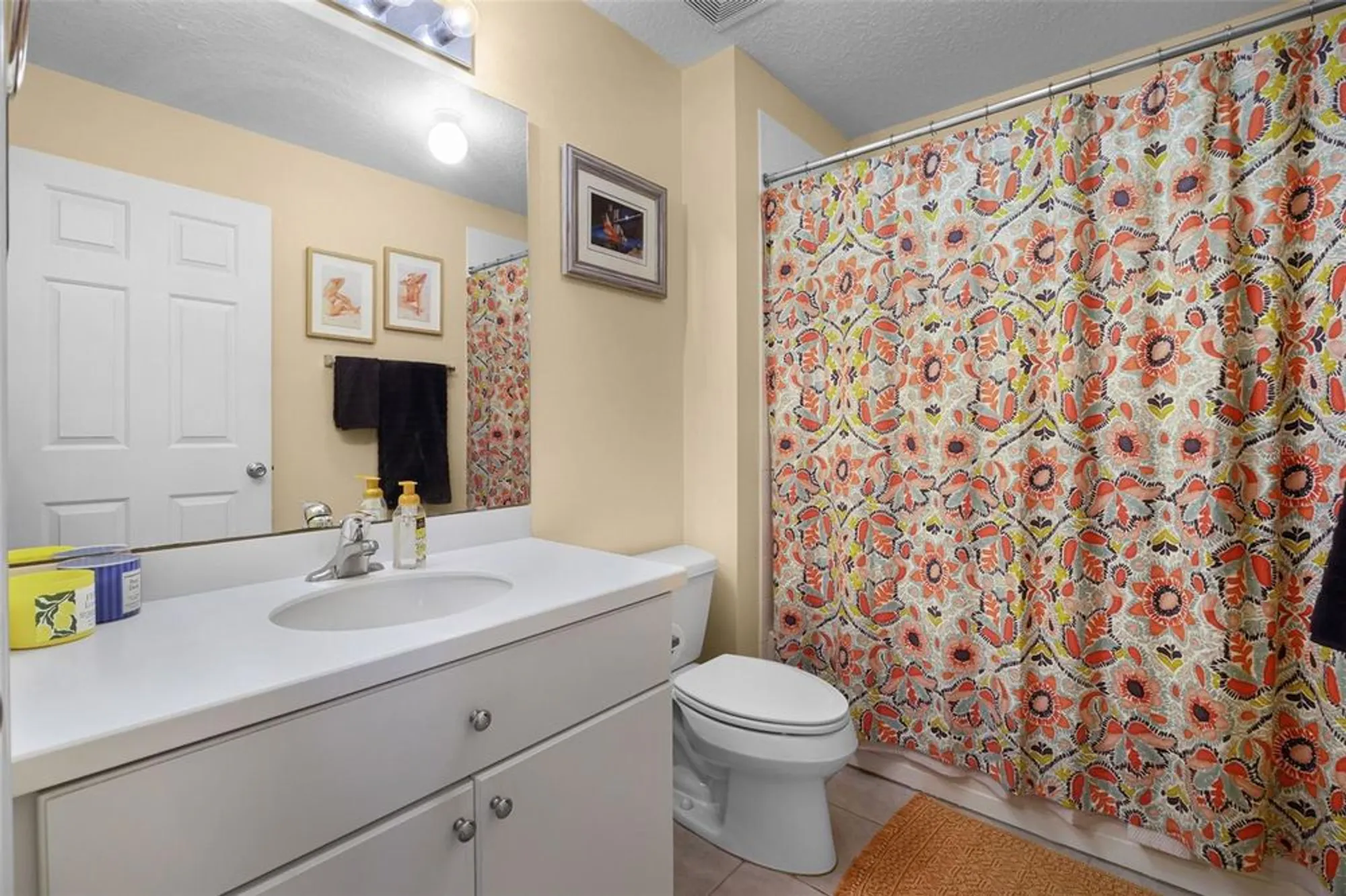 Property Slideshow image 26 of 69 | 27111 nostalgia dr, Leesburg, FL, 34748