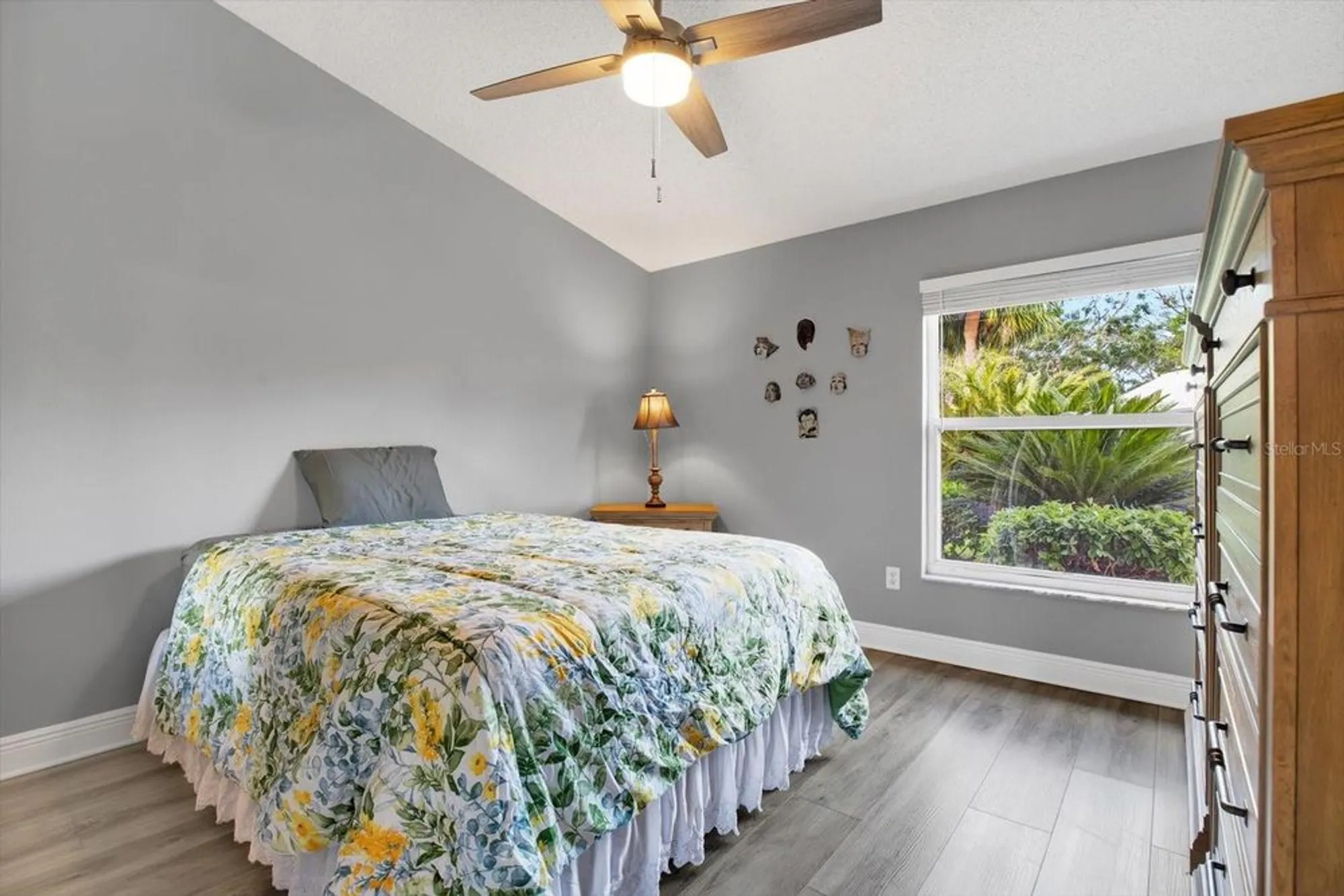 Property Slideshow image 10 of 29 | 2403 nantucket green ct, Sun City Center, FL, 33573