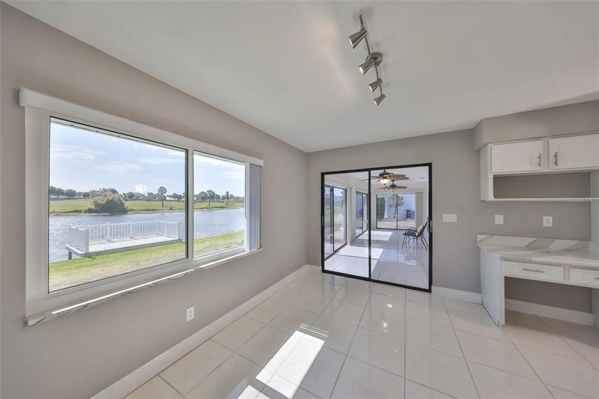 Property Slideshow image 31 of 53 | 1806 wolf laurel dr, Sun City Center, FL, 33573
