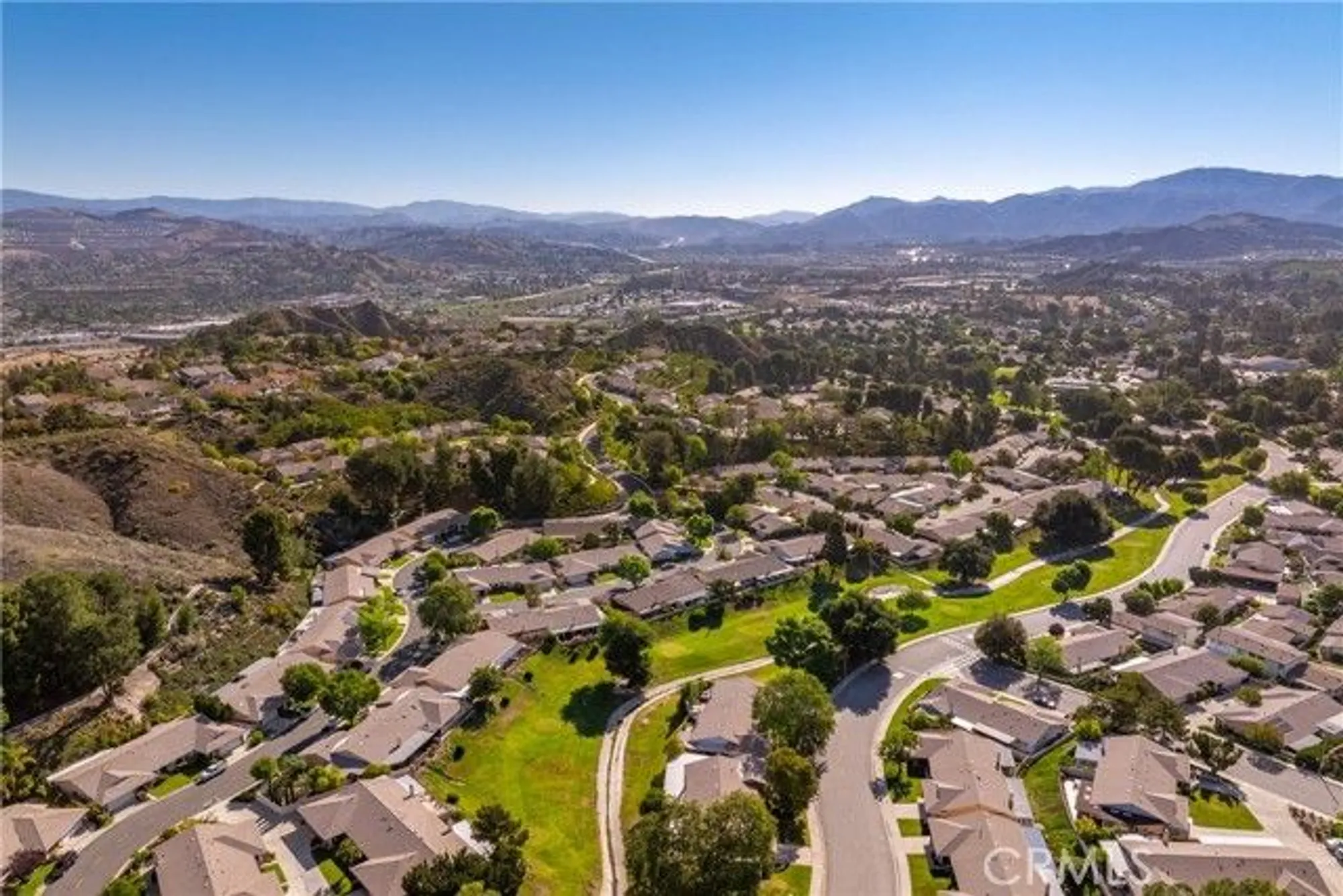 Property Slideshow image 25 of 41 | 19828 spanish oak dr, Newhall, CA, 91321