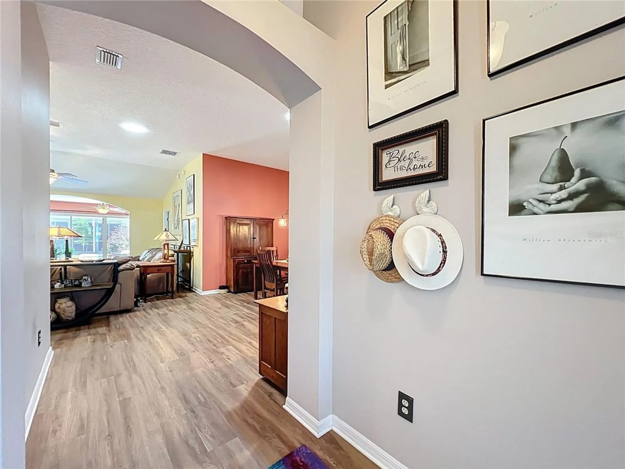 Property Slideshow image 9 of 55 | 17430 se 71st birchbrook ave, The Villages, FL, 32162