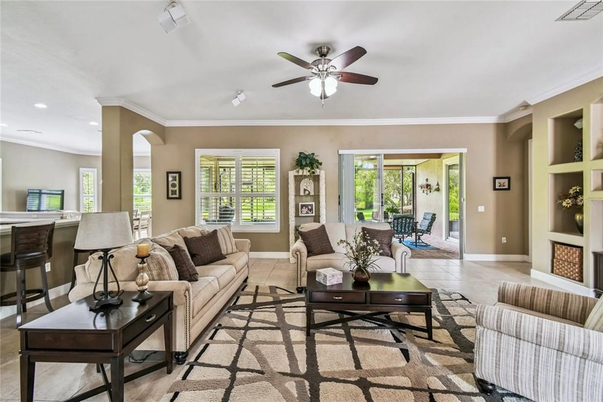 Property Slideshow image 10 of 56 | 542 viterra ct, Kissimmee, FL, 34759