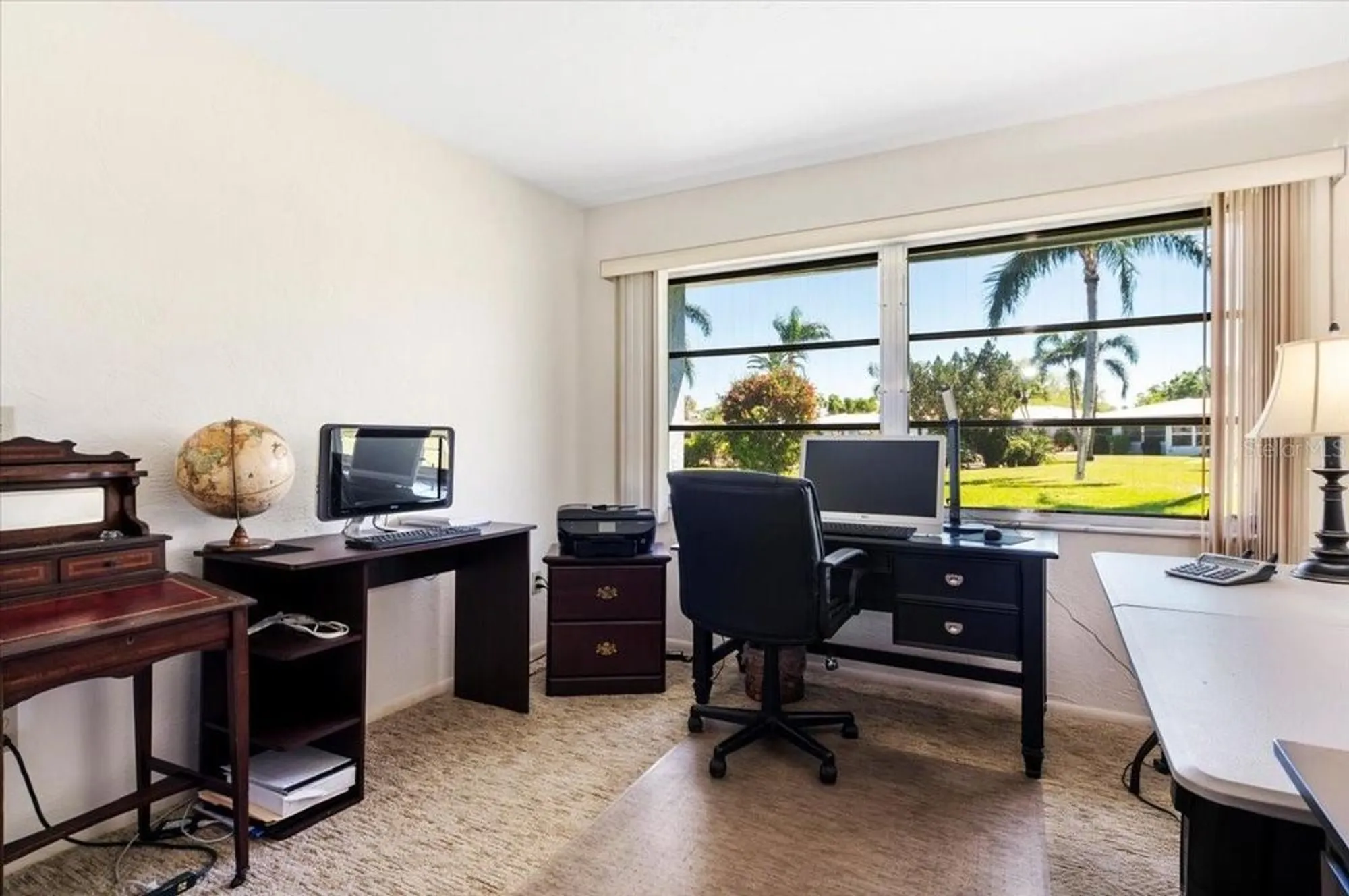 Property Slideshow image 23 of 36 | 3626 medford ln # 1537, Sarasota, FL, 34232