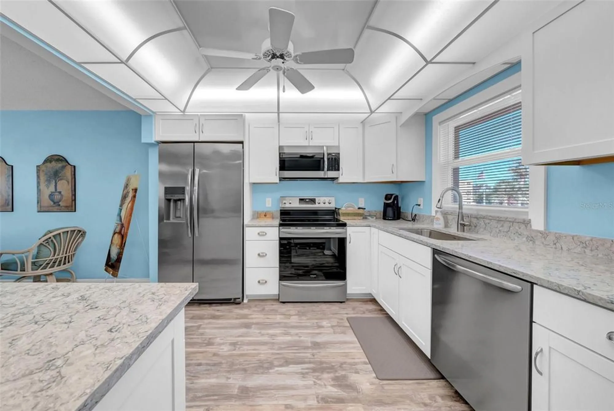 Property Slideshow image 29 of 49 | 4725 cove cir apt 302, St Petersburg, FL, 33708