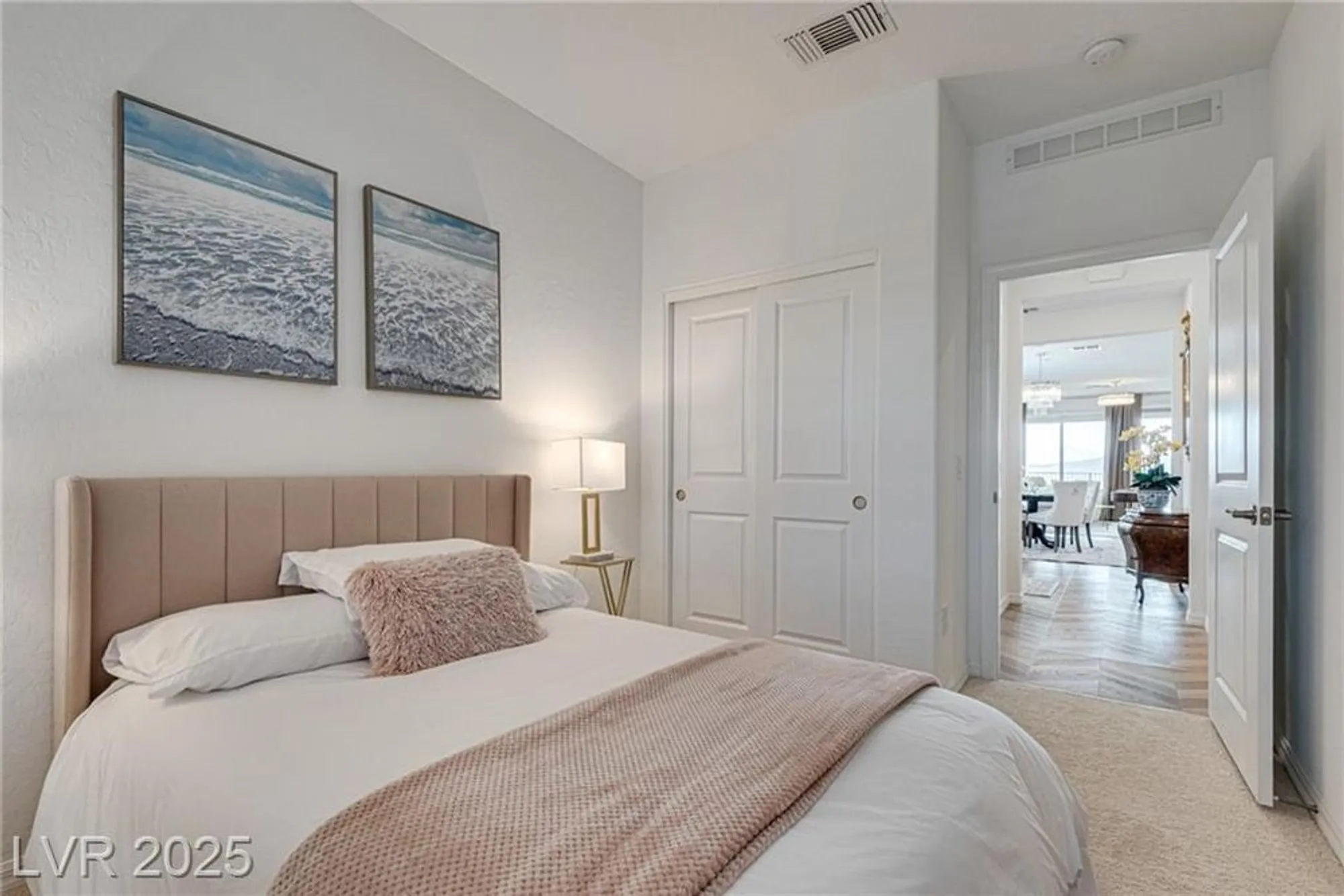 Property Slideshow image 23 of 35 | 48 stone bluff ln, Henderson, NV, 89011