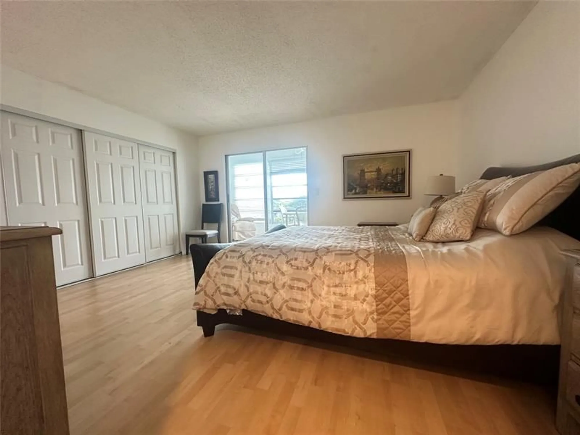 Property Slideshow image 13 of 59 | 4010 newport g # 4010, Deerfield Beach, FL, 33442