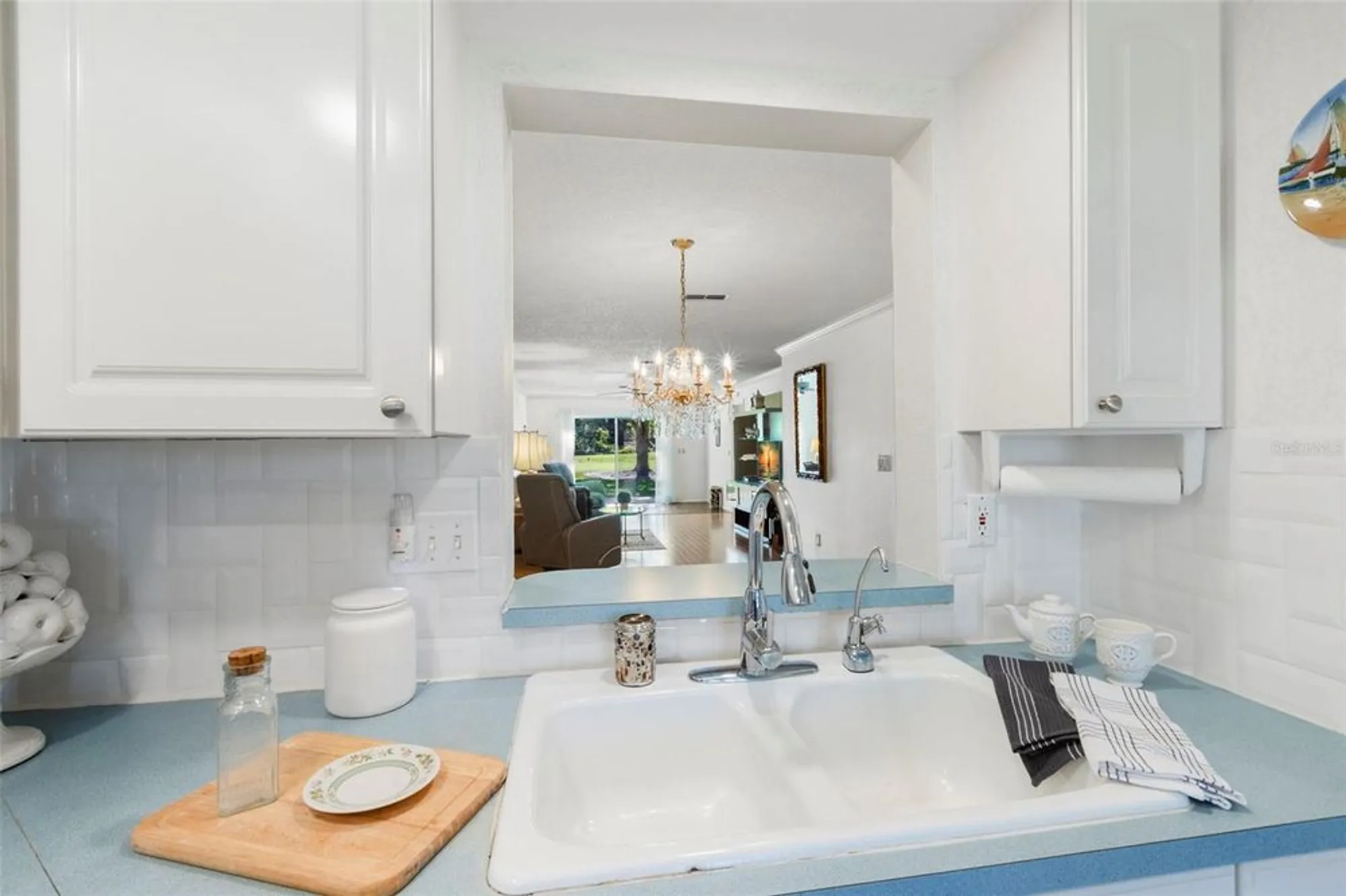 Property Slideshow image 27 of 61 | 1012 dunrobin dr d, Palm Harbor, FL, 34684