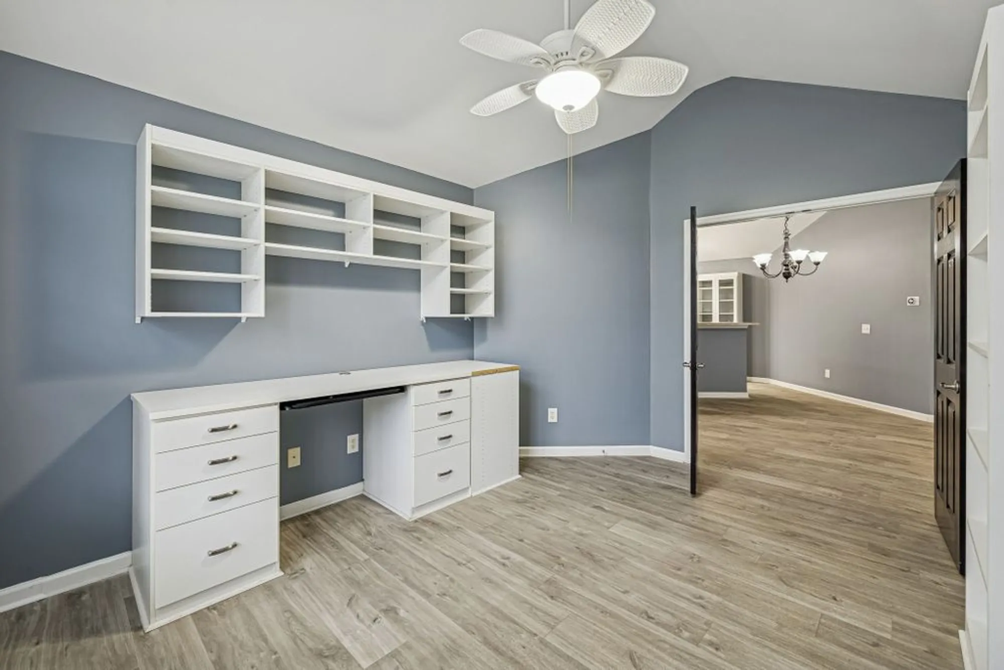 Property Slideshow image 17 of 39 | 825 s browns ln 2102, Gallatin, TN, 37066