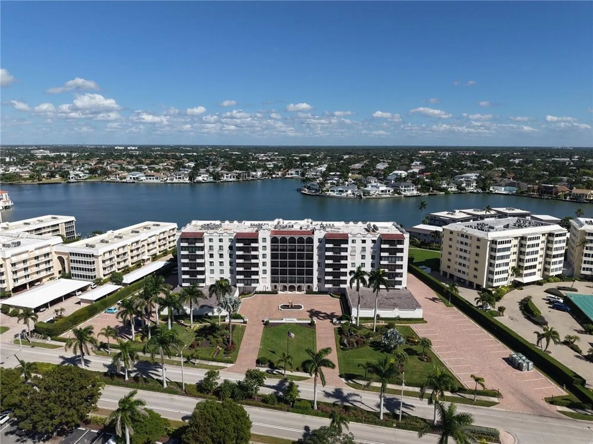Property Slideshow image 51 of 54 | 3430 gulf shore blvd 3b, Naples, FL, 34103