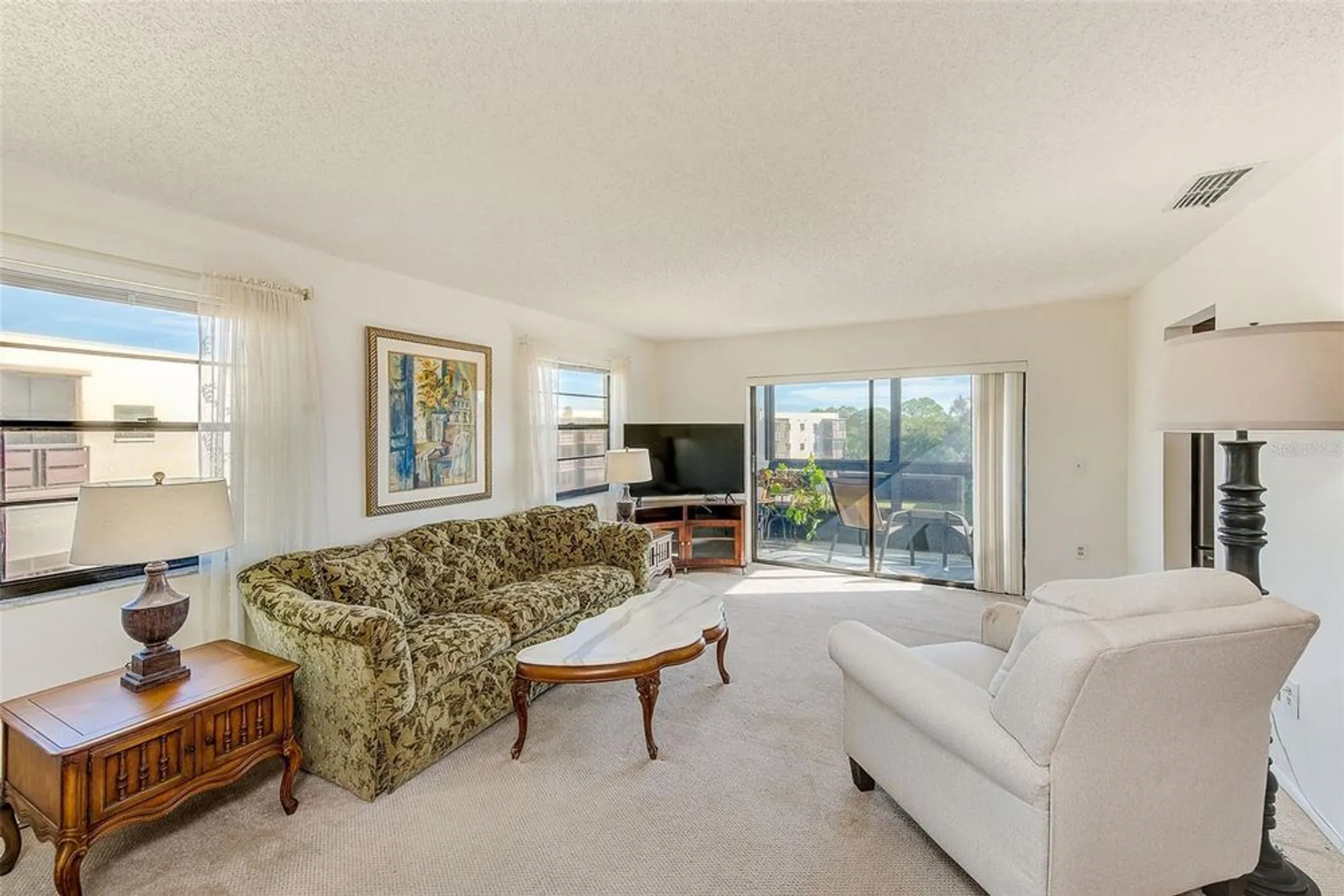 Property Slideshow image 11 of 44 | 6070 80th st n unit 415, St Petersburg, FL, 33709