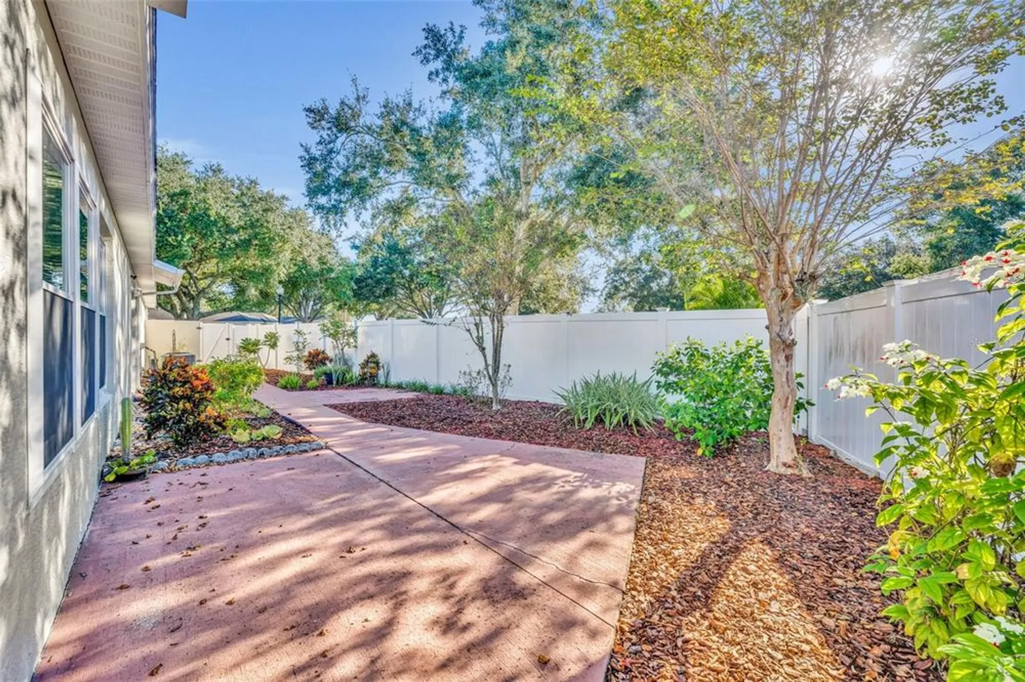 Property Slideshow image 21 of 31 | 2010 braxton st, Clermont, FL, 34711