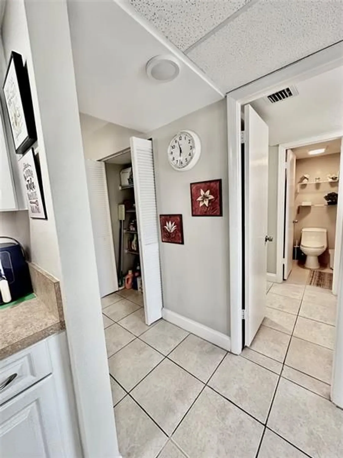 Property Slideshow image 9 of 35 | 9201 lime bay blvd 214, Tamarac, FL, 33321