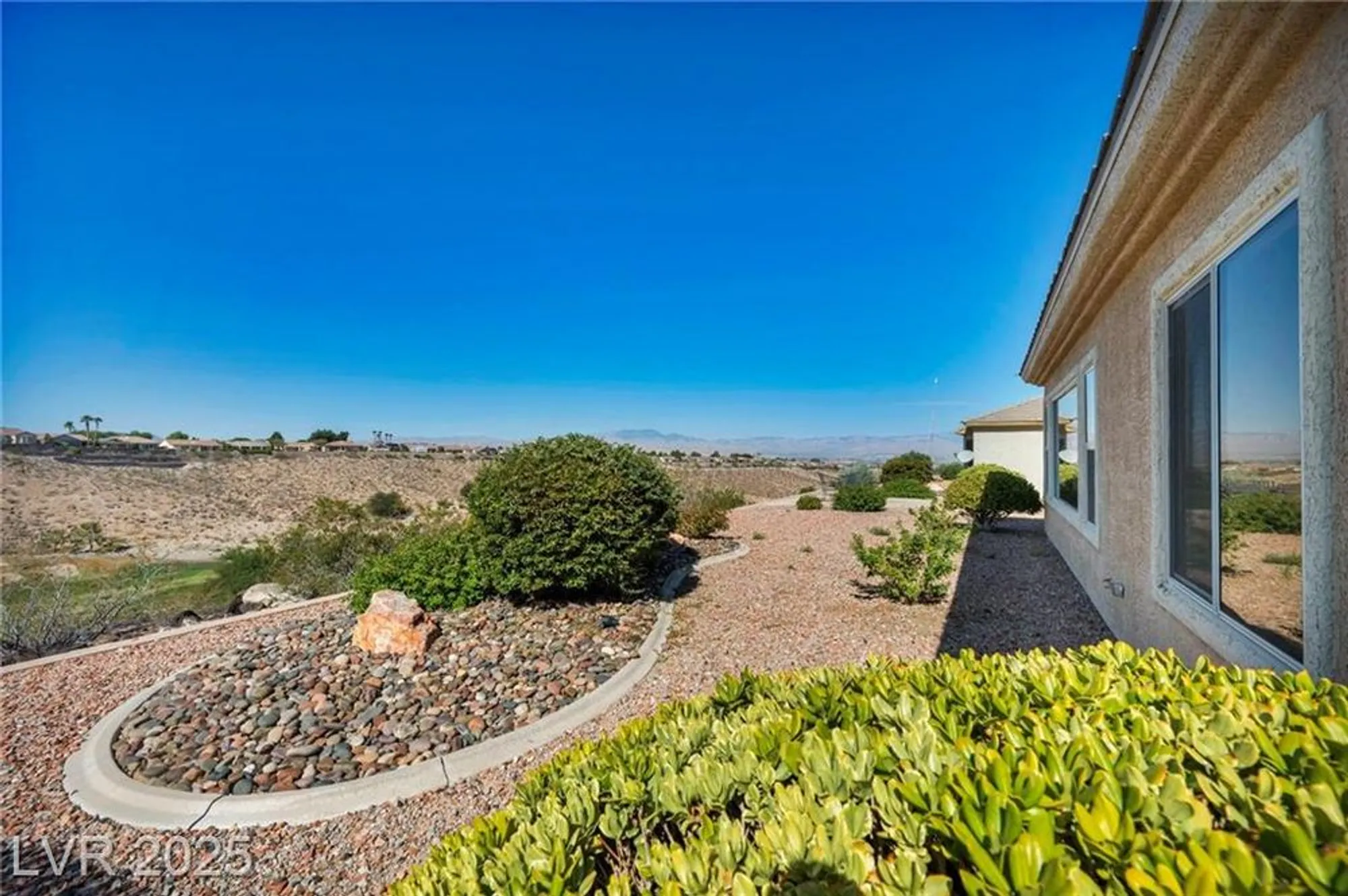 Property Slideshow image 6 of 71 | 2567 evening sky dr, Henderson, NV, 89052
