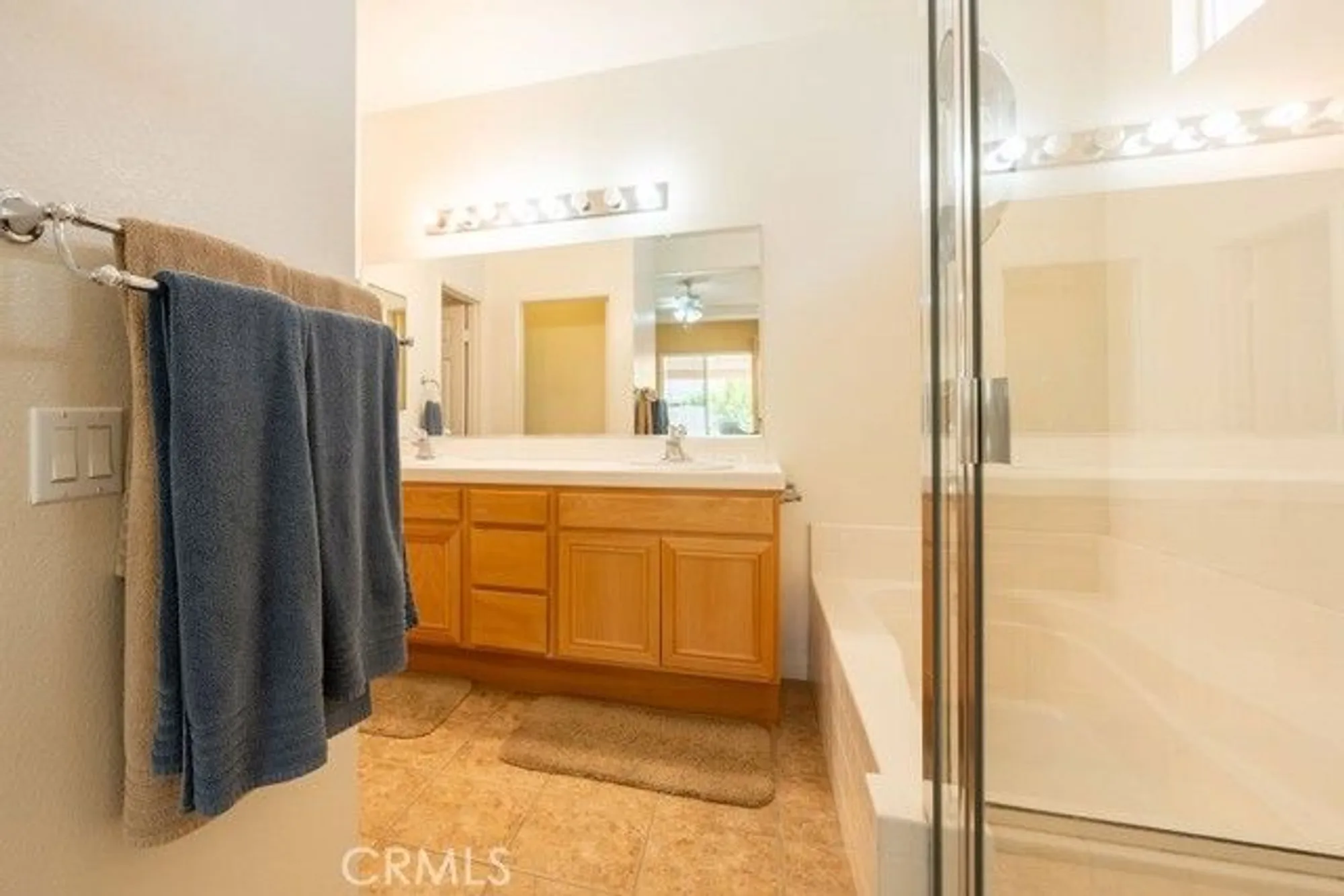 Property Slideshow image 32 of 51 | 29557 warmsprings dr, Menifee, CA, 92584