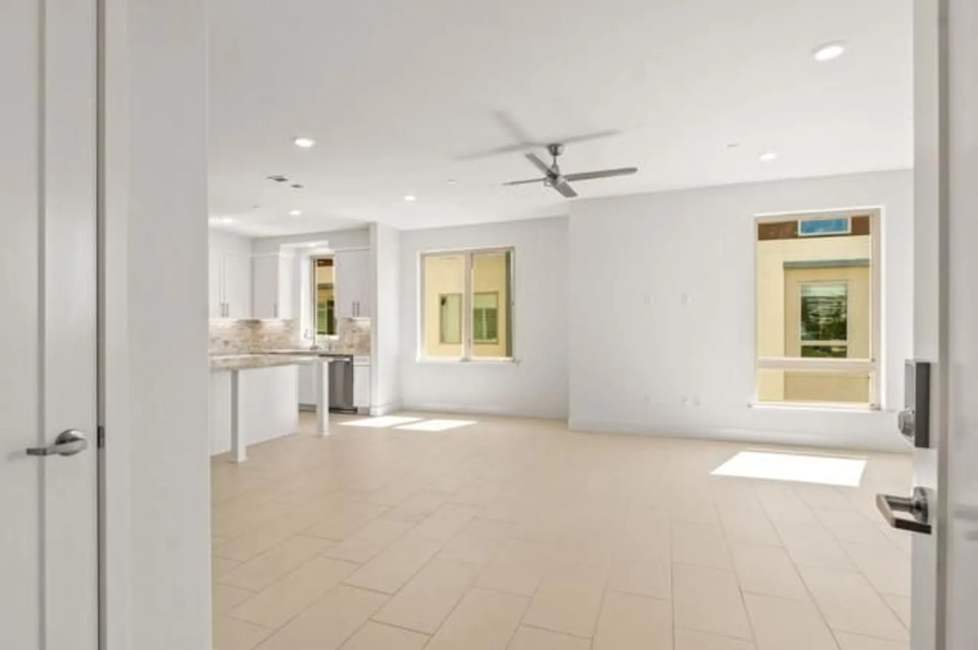 Property Slideshow image 5 of 51 | 718 eppleton ln 303, Foster City, CA, 94404