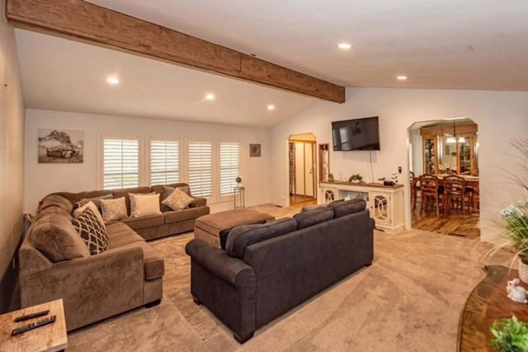 Property Slideshow image 22 of 67 | 38210 via taffia, Murrieta, CA, 92563