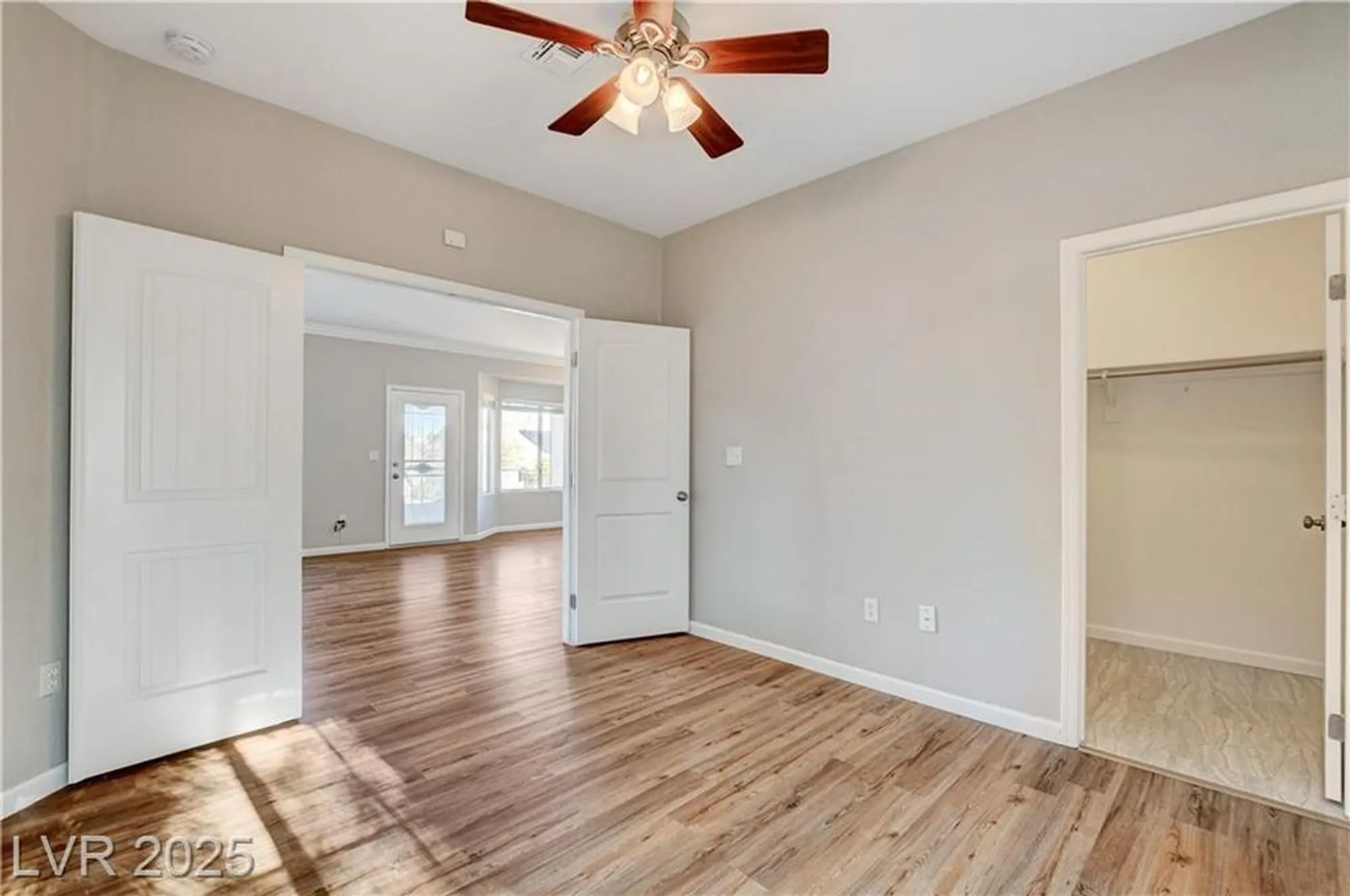 Property Slideshow image 33 of 86 | 2604 rangely ave, Henderson, NV, 89052