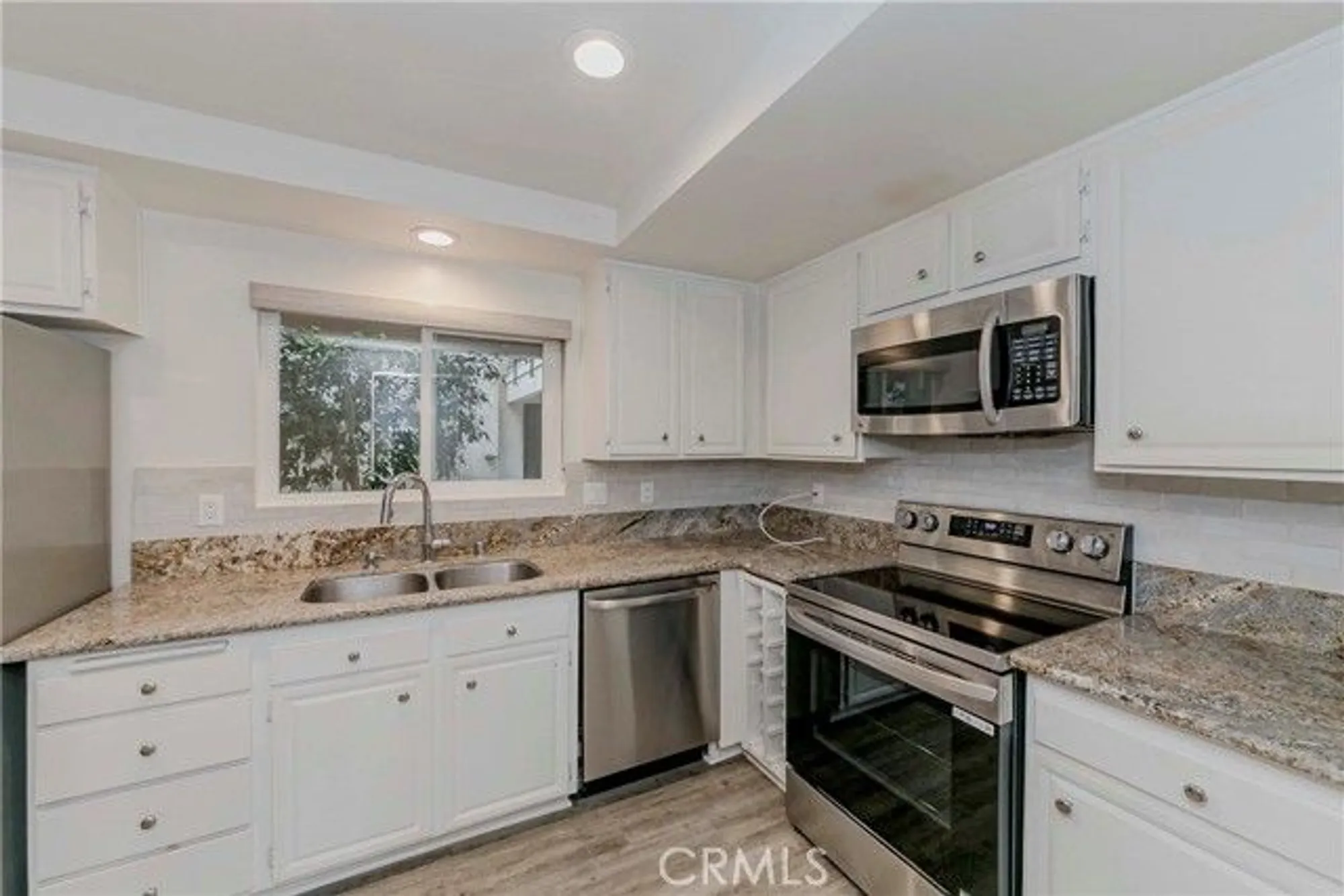 Property Slideshow image 19 of 40 | 5519 paseo del lago e unit e 1a, Laguna Woods, CA, 92637