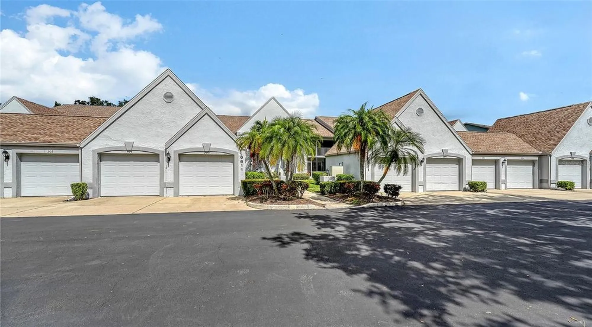 Property Slideshow image 27 of 61 | 6611 stone river rd 103, Bradenton, FL, 34203