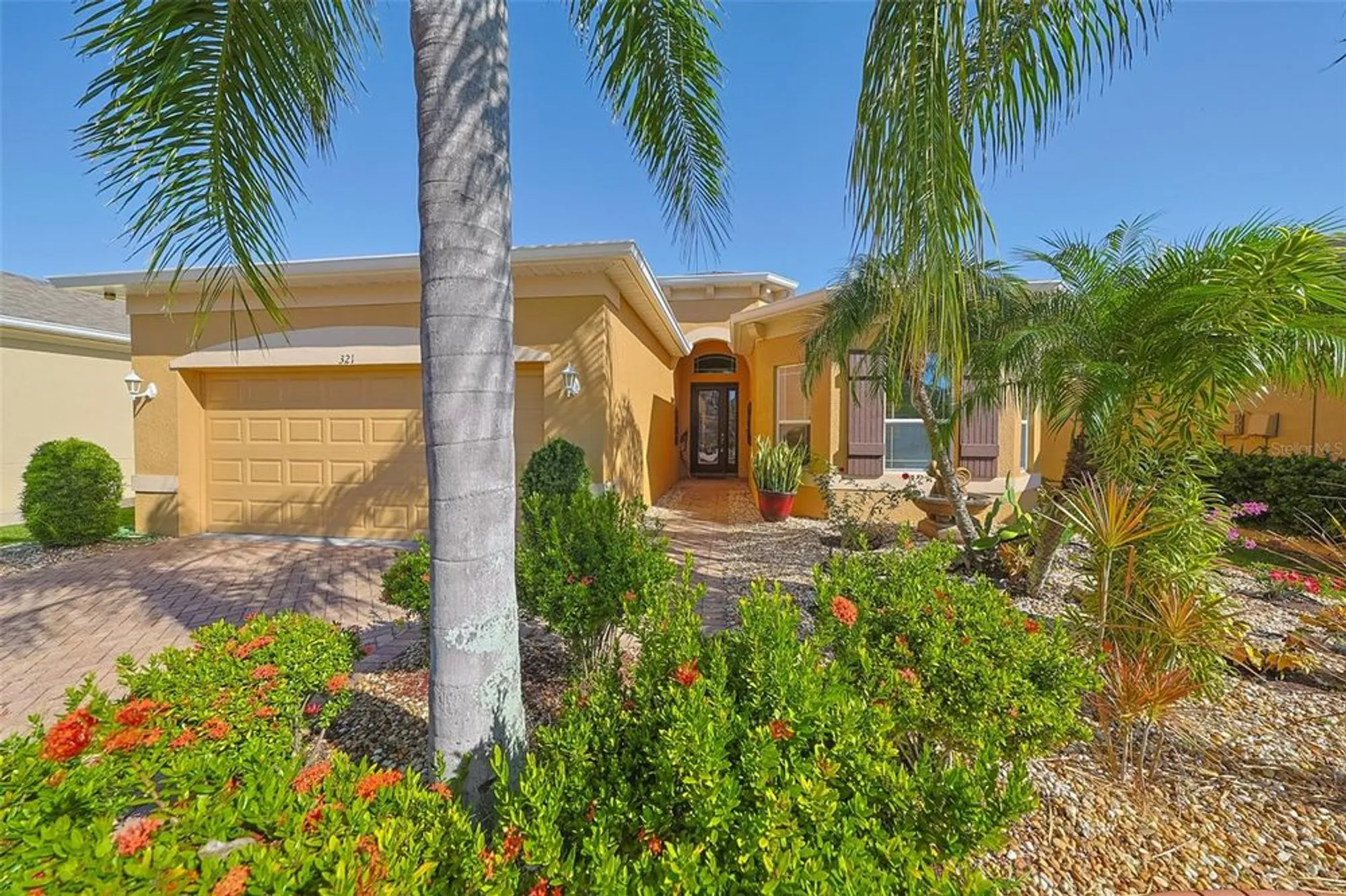 Property Slideshow image 6 of 42 | 321 siena vista pl, Sun City Center, FL, 33573