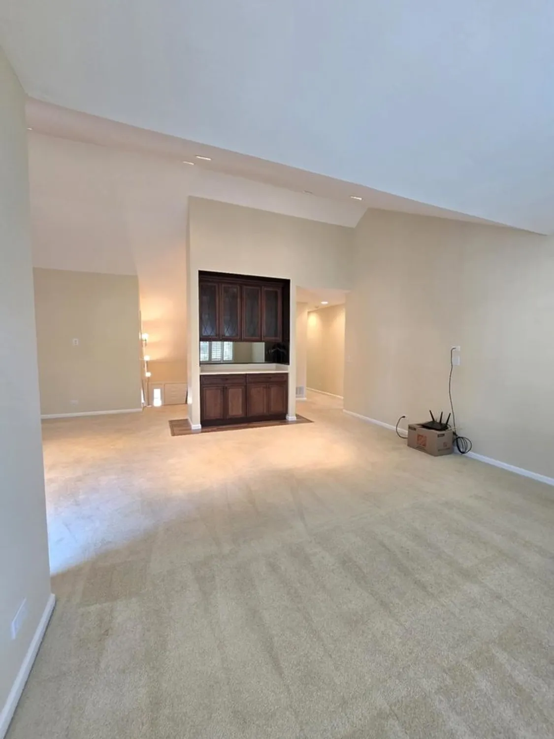 Property Slideshow image 10 of 43 | 603 thistle ln, Prospect Heights, IL, 60070