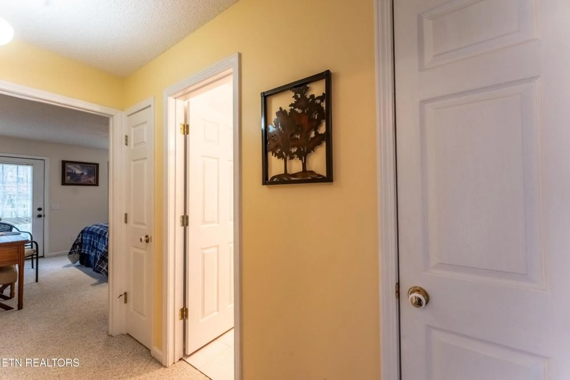 Property Slideshow image 24 of 48 | 31 oakcrest ct, Crossville, TN, 38558