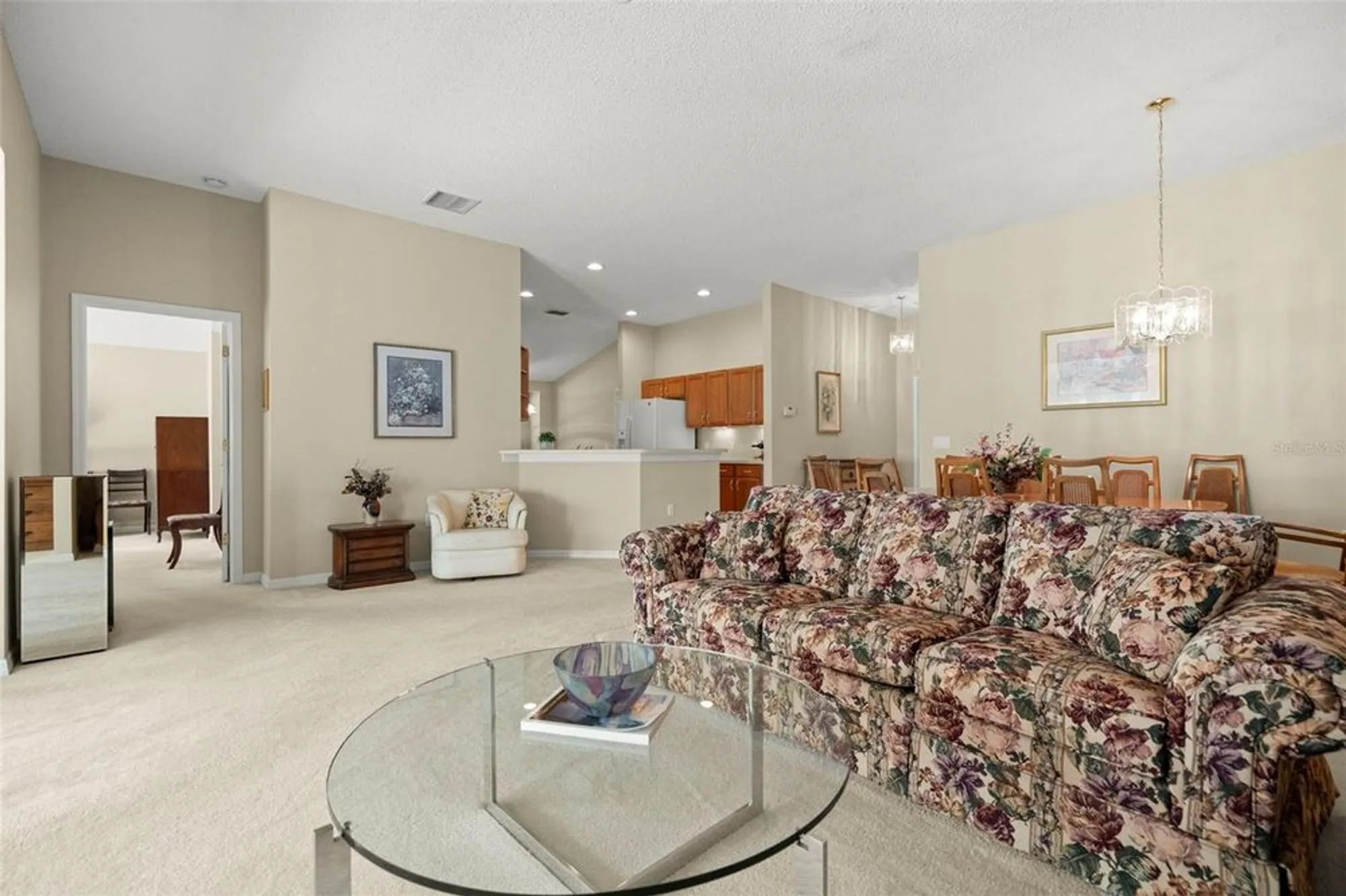 Property Slideshow image 18 of 41 | 1927 acadia greens dr, Sun City Center, FL, 33573