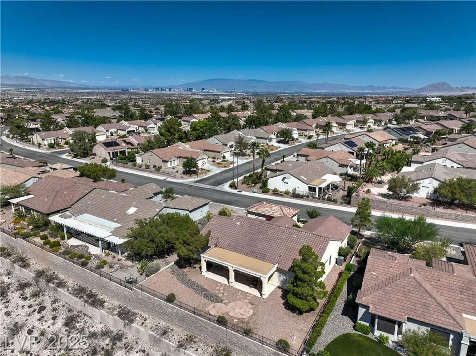 Property Slideshow image 48 of 52 | 1717 warrington dr, Henderson, NV, 89052