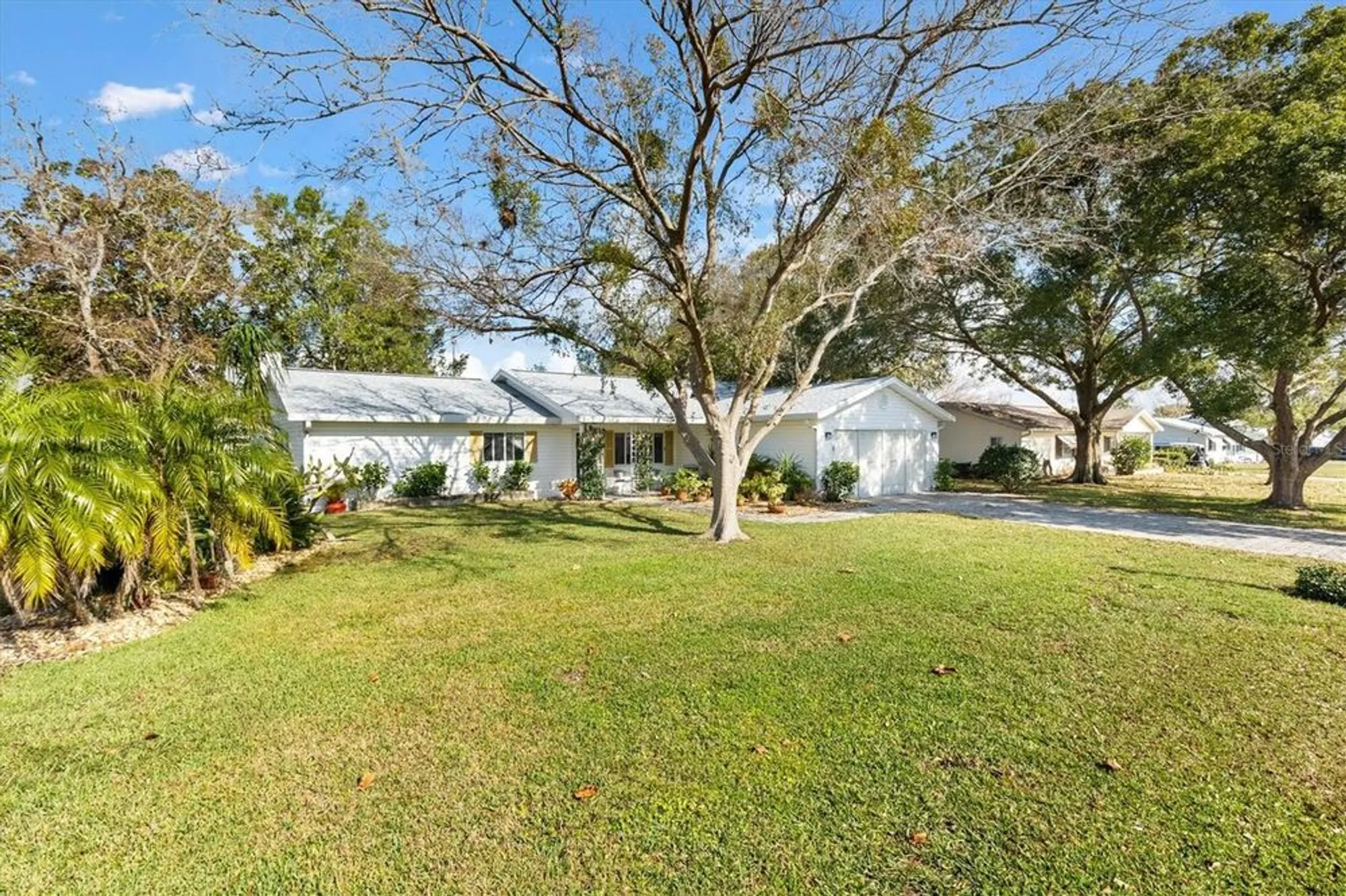 Property Slideshow image 4 of 46 | 10195 se 178th pl, Summerfield, FL, 34491