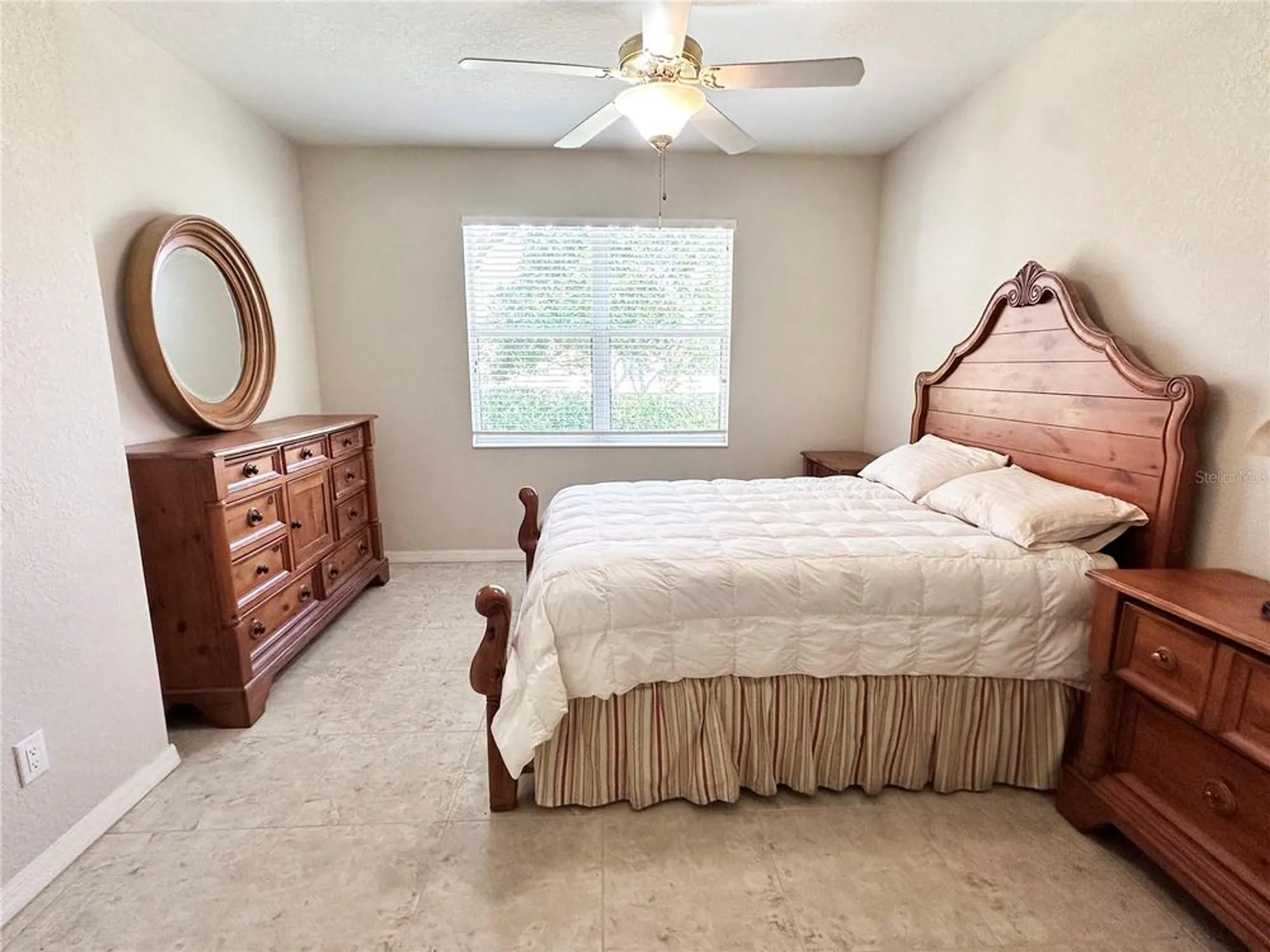 Property Slideshow image 15 of 25 | 2037 sifield greens way, Sun City Center, FL, 33573