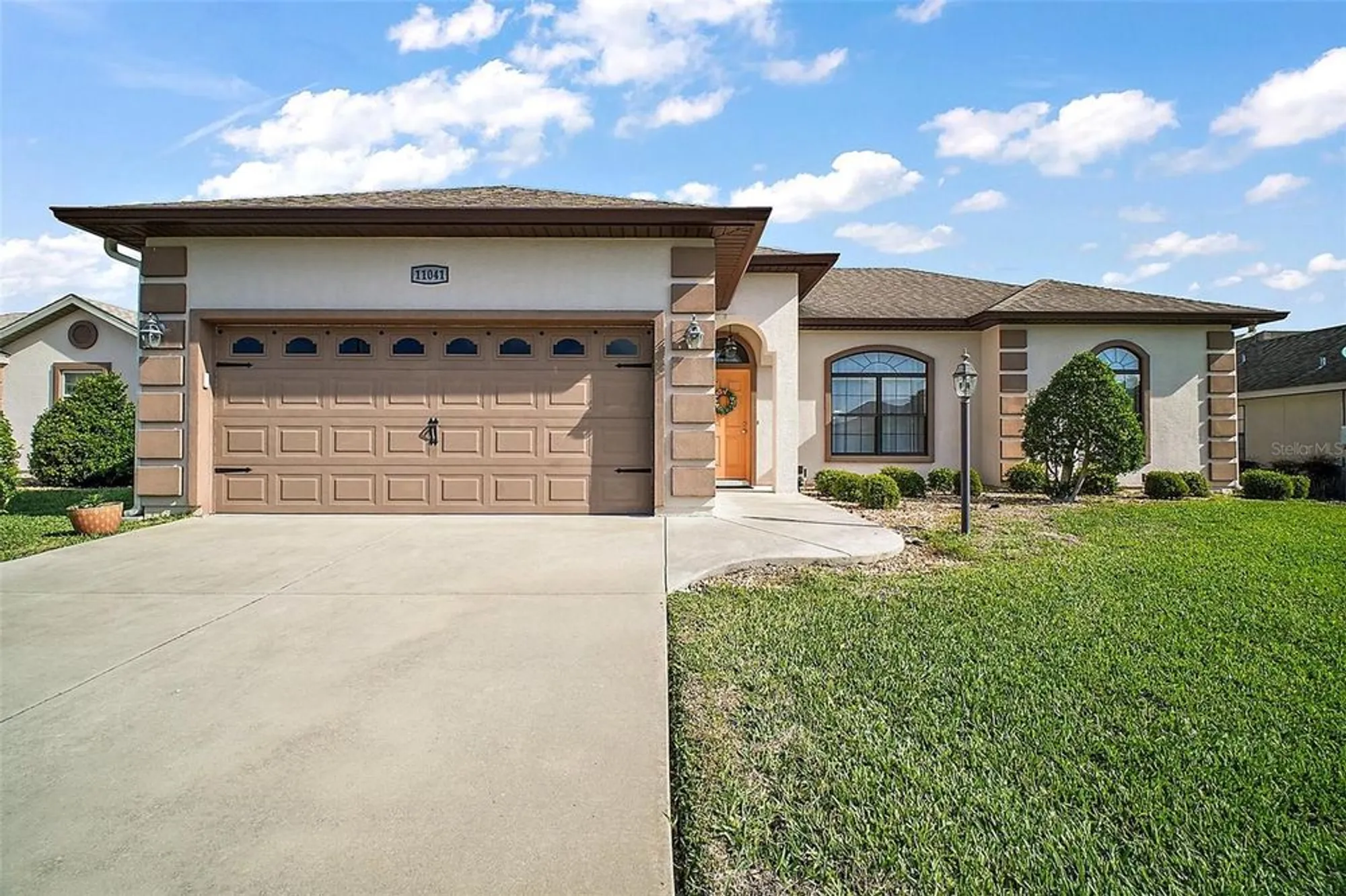 Property Slideshow image 1 of 25 | 11041 se 169th pl, Summerfield, FL, 34491