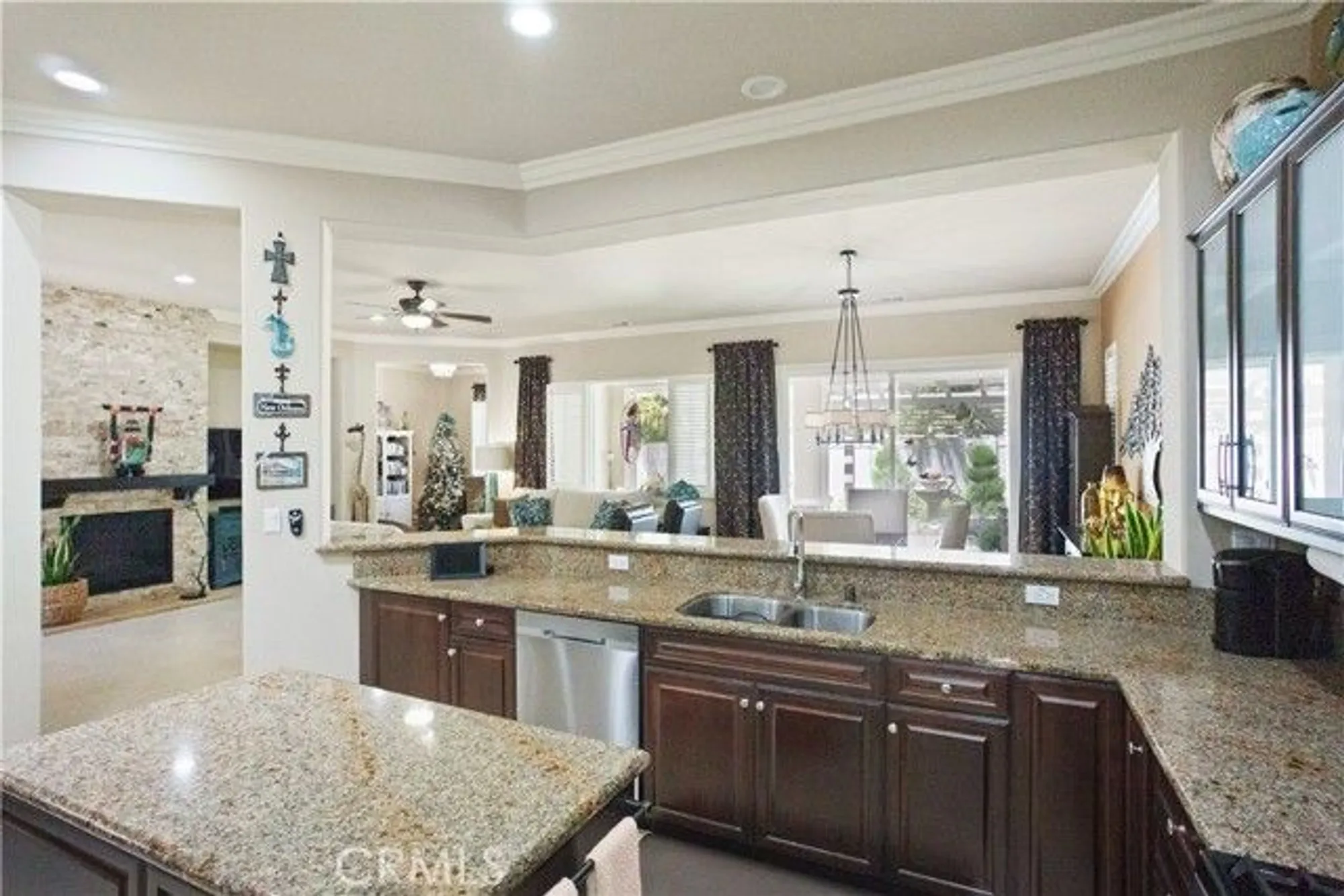 Property Slideshow image 18 of 59 | 5658 paseo famosa, Hemet, CA, 92545