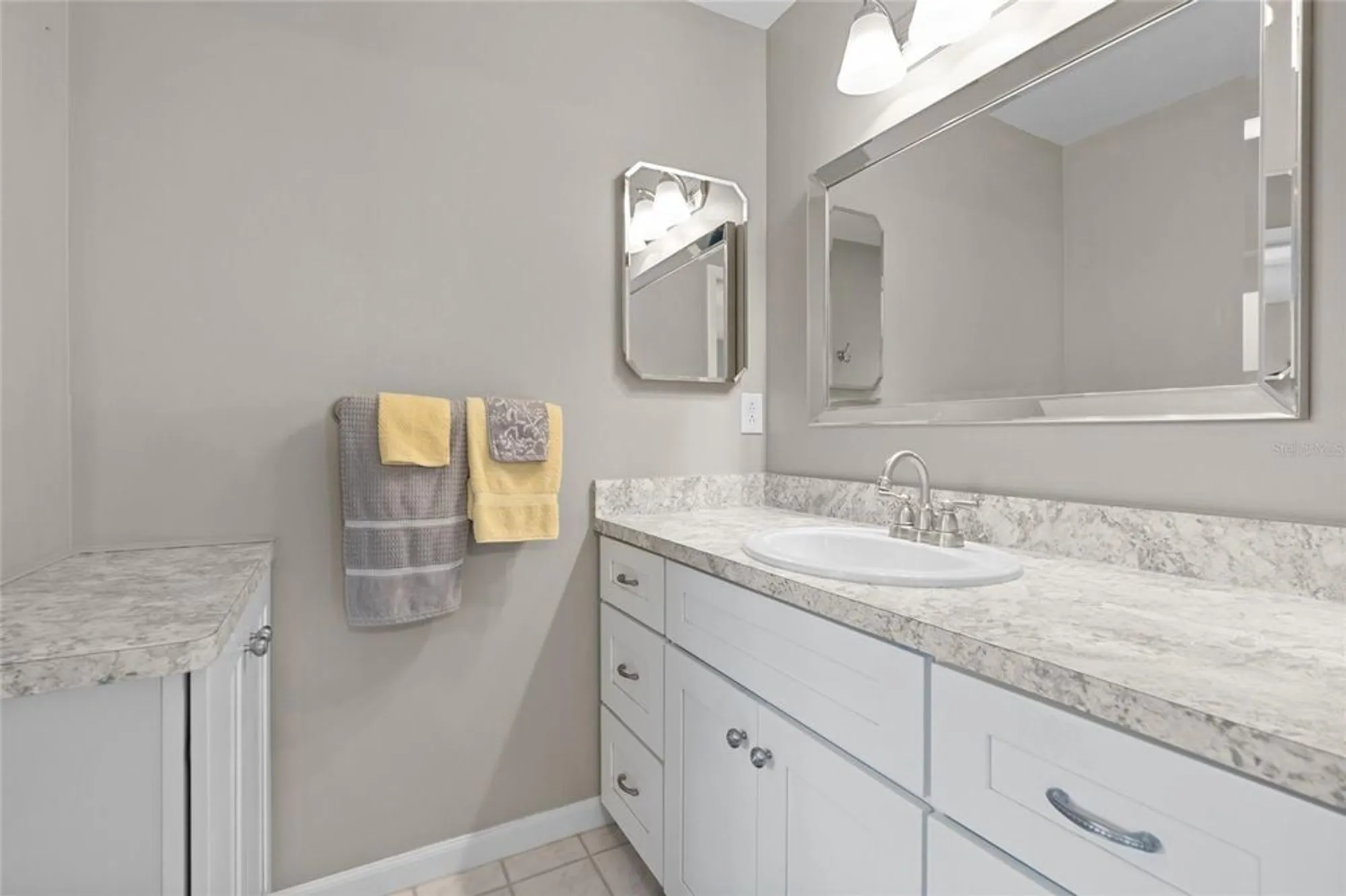 Property Slideshow image 26 of 37 | 9130 34th way n # 6, Pinellas Park, FL, 33782